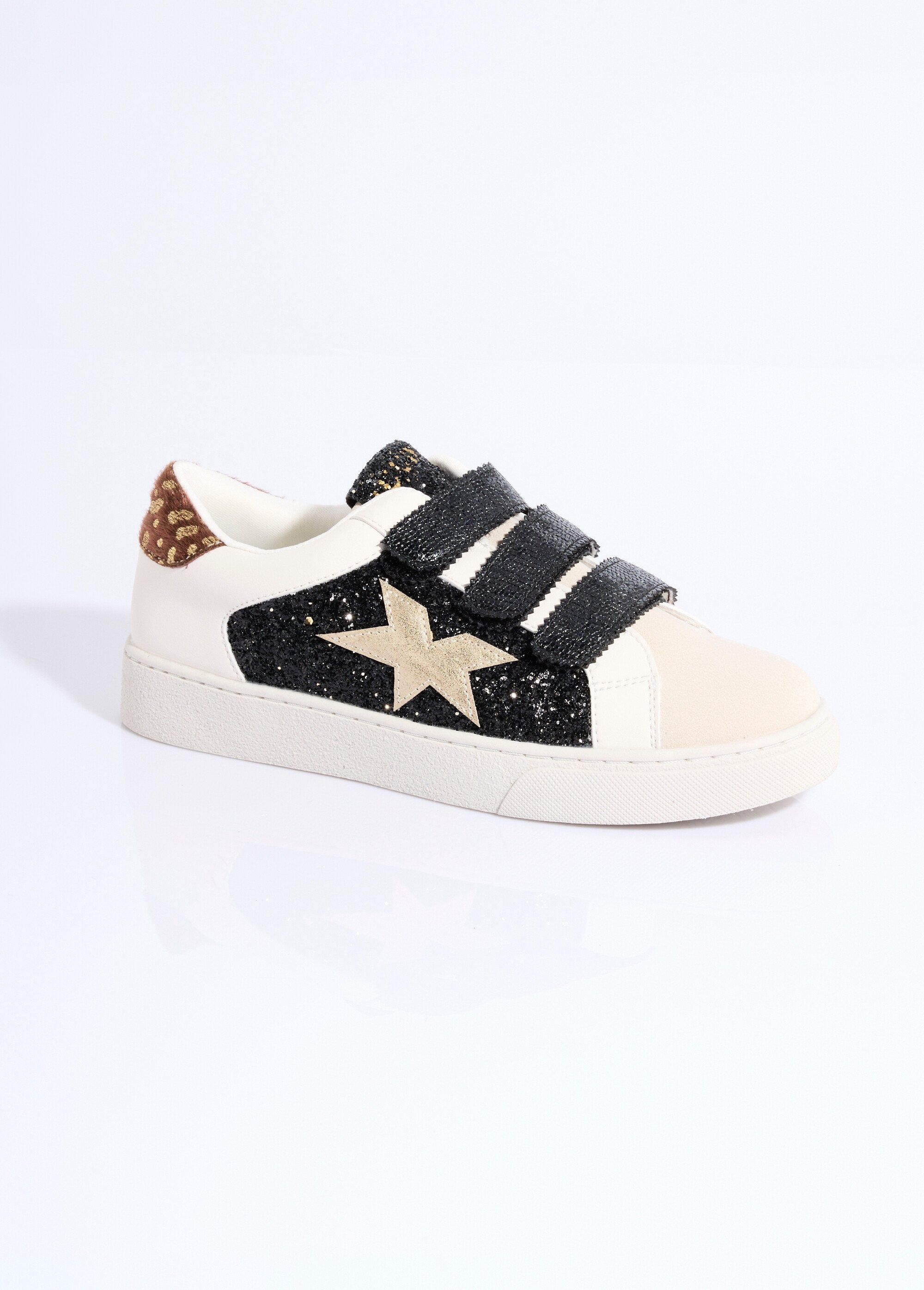 Trendy_multi-material_sneakers_with_Velcro_Beige_and_black_FA1_slim