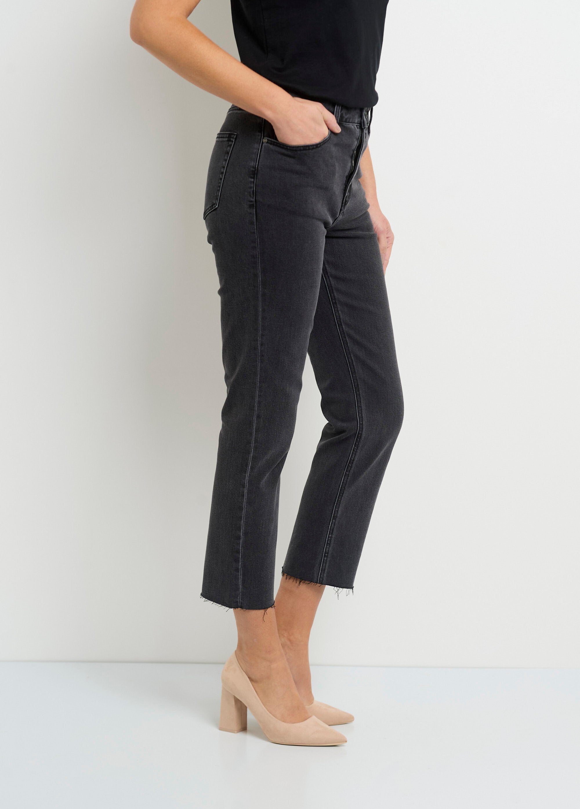 5-pocket_jeans,_7/8_length,_frayed_hem_Gray_DR1_slim