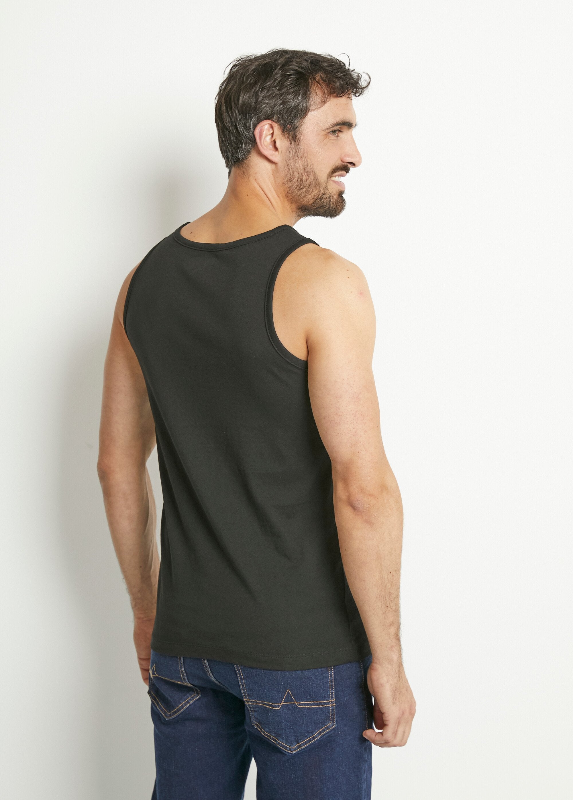 Pack_of_2_sleeveless_round_neck_tank_tops_Black_lot_2_DO1_slim