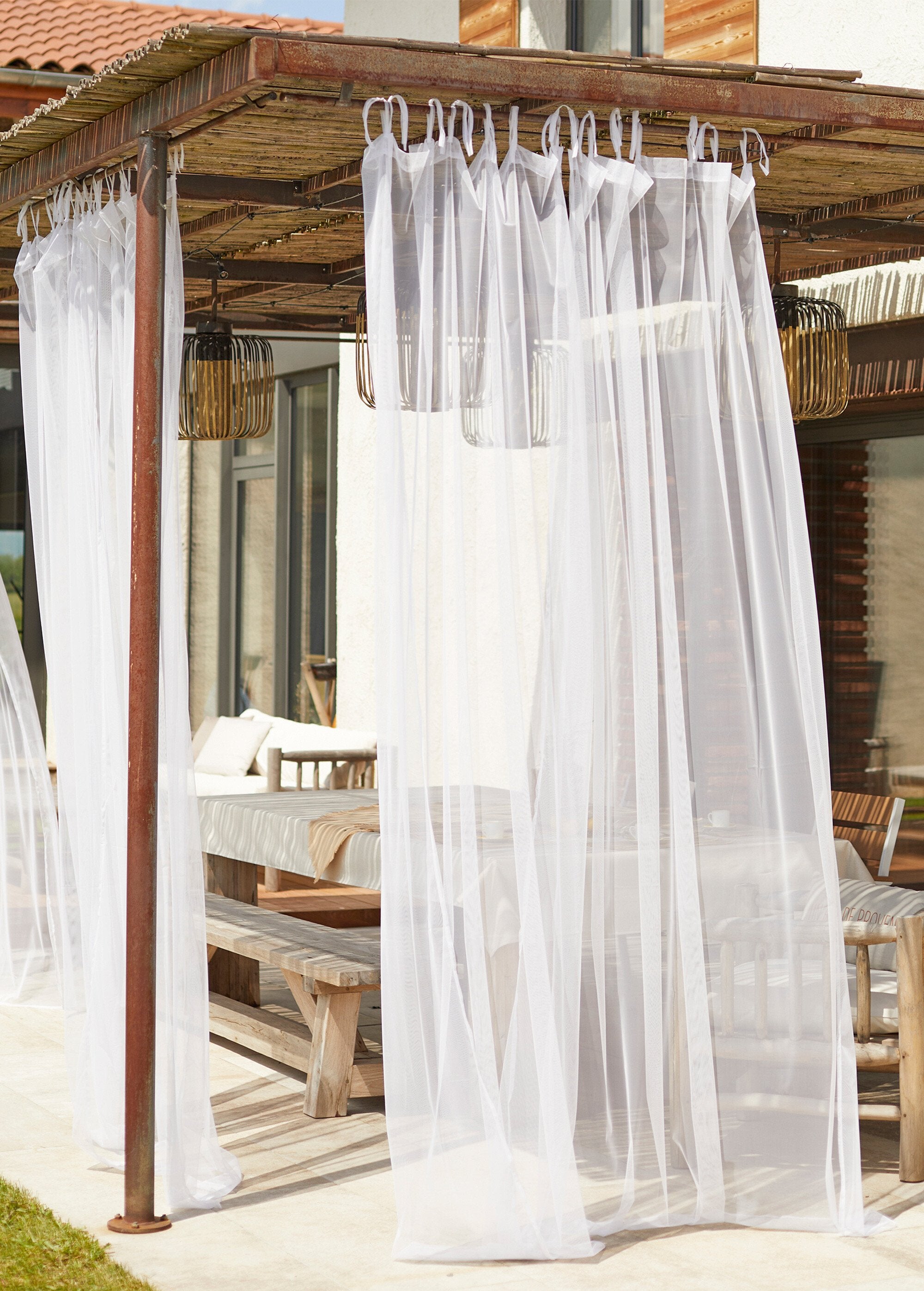 Mosquito_net_curtain_with_ties_White_DE3_slim