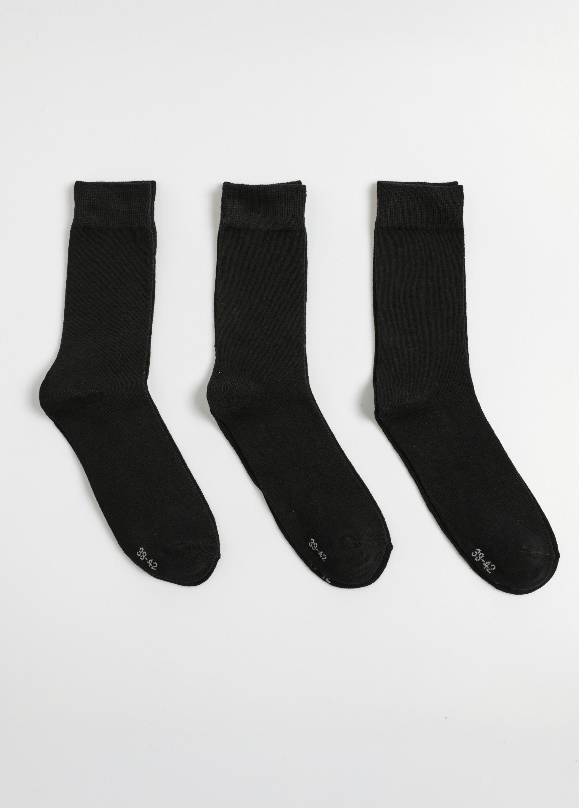 Pack_of_3_Essential_Socks_Black_DE1_slim