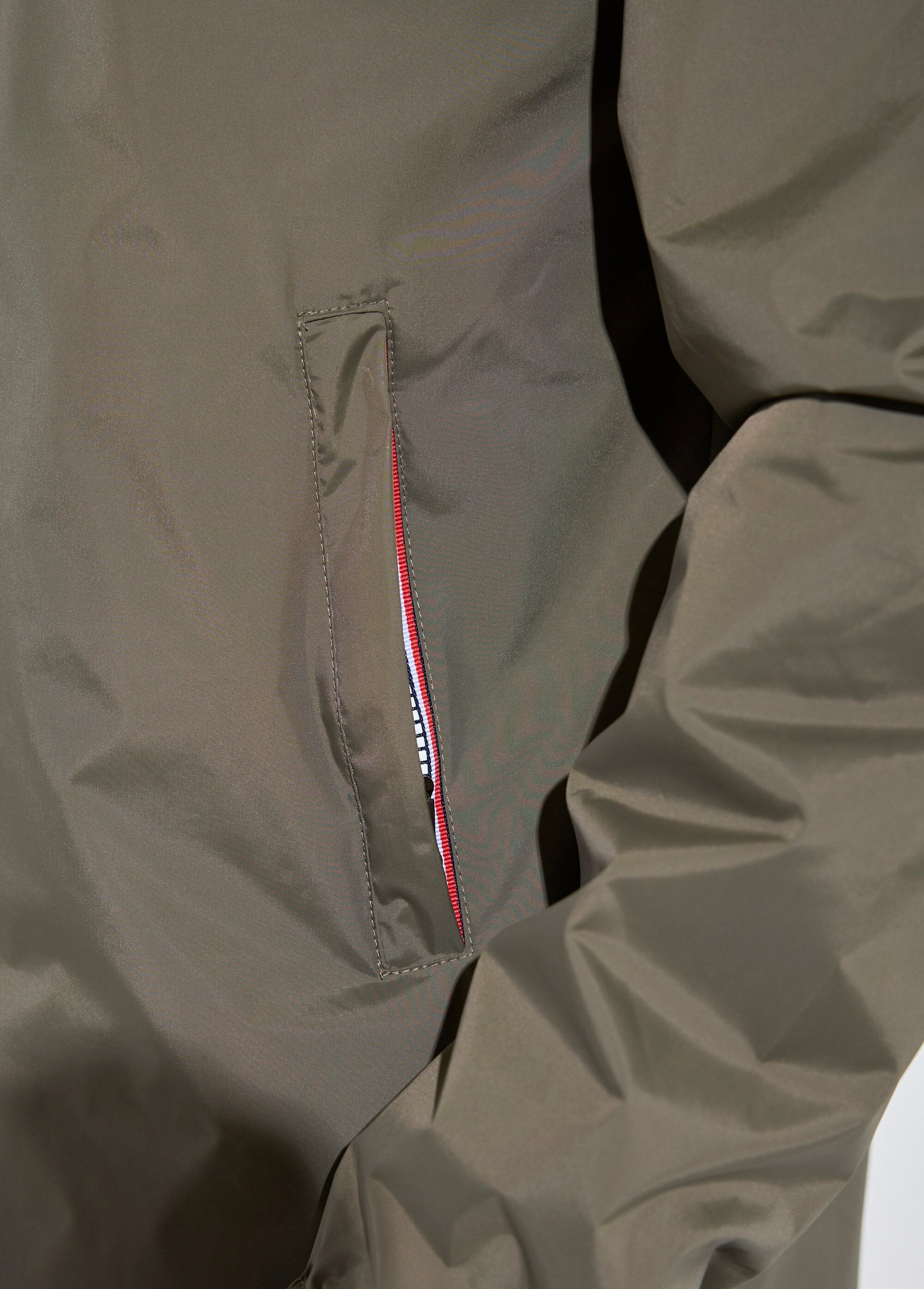 Trendy_long_water-repellent_parka_Khaki_DE2_slim