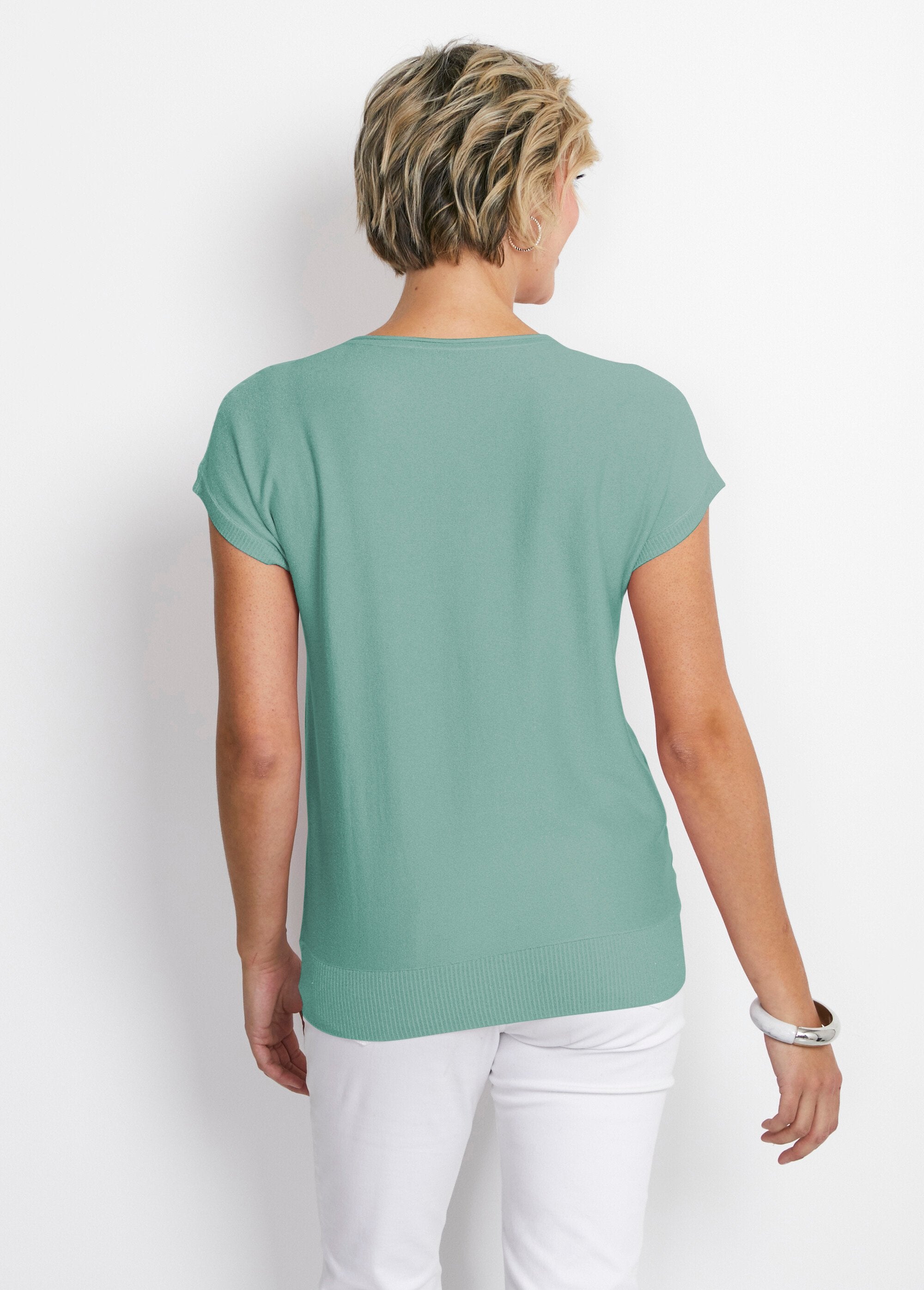 Shimmering_knit_sweater_with_kimono_sleeves_Aqua_DO1_slim