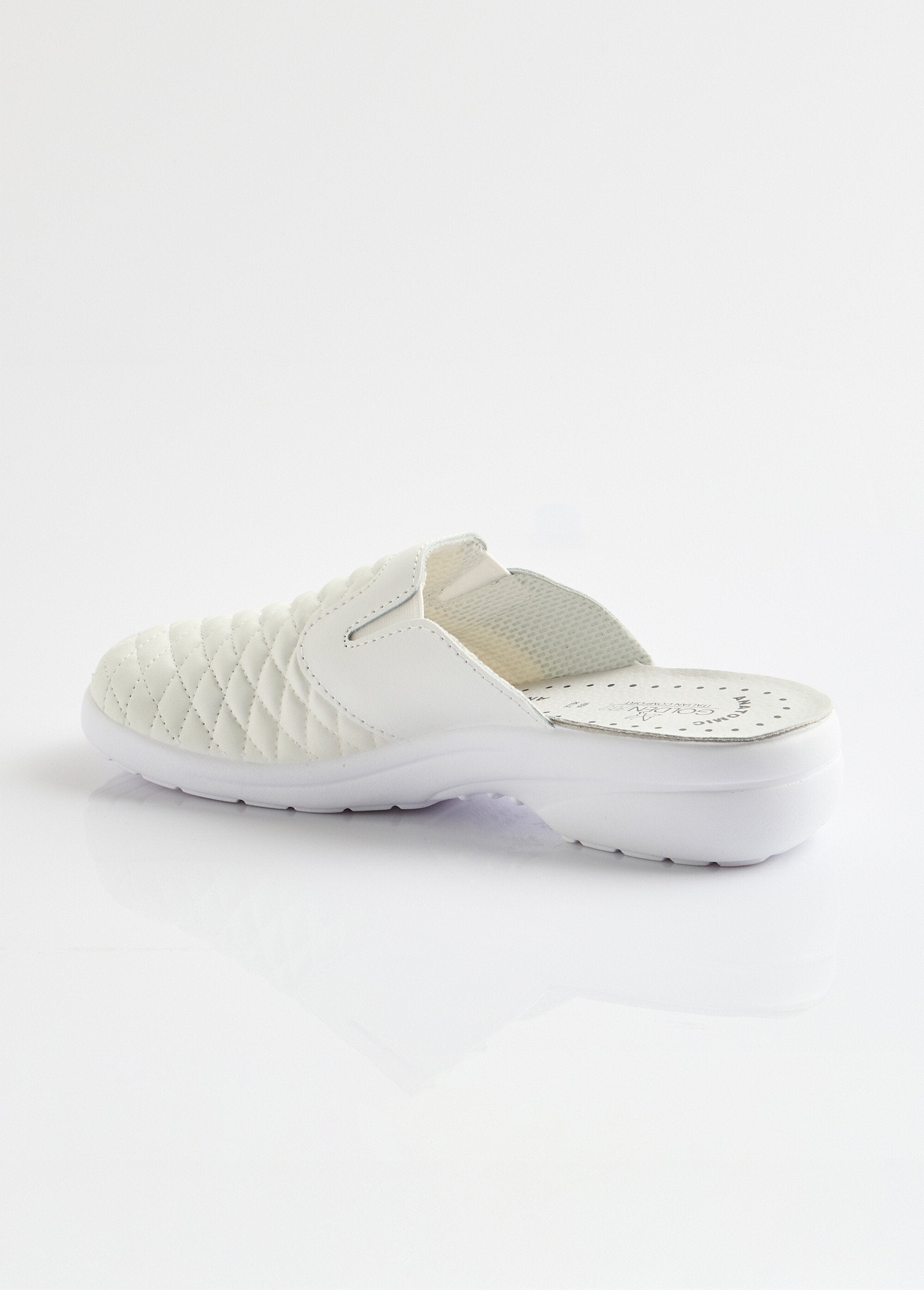 Wide_width_mixed_clogs_White_DO1_slim
