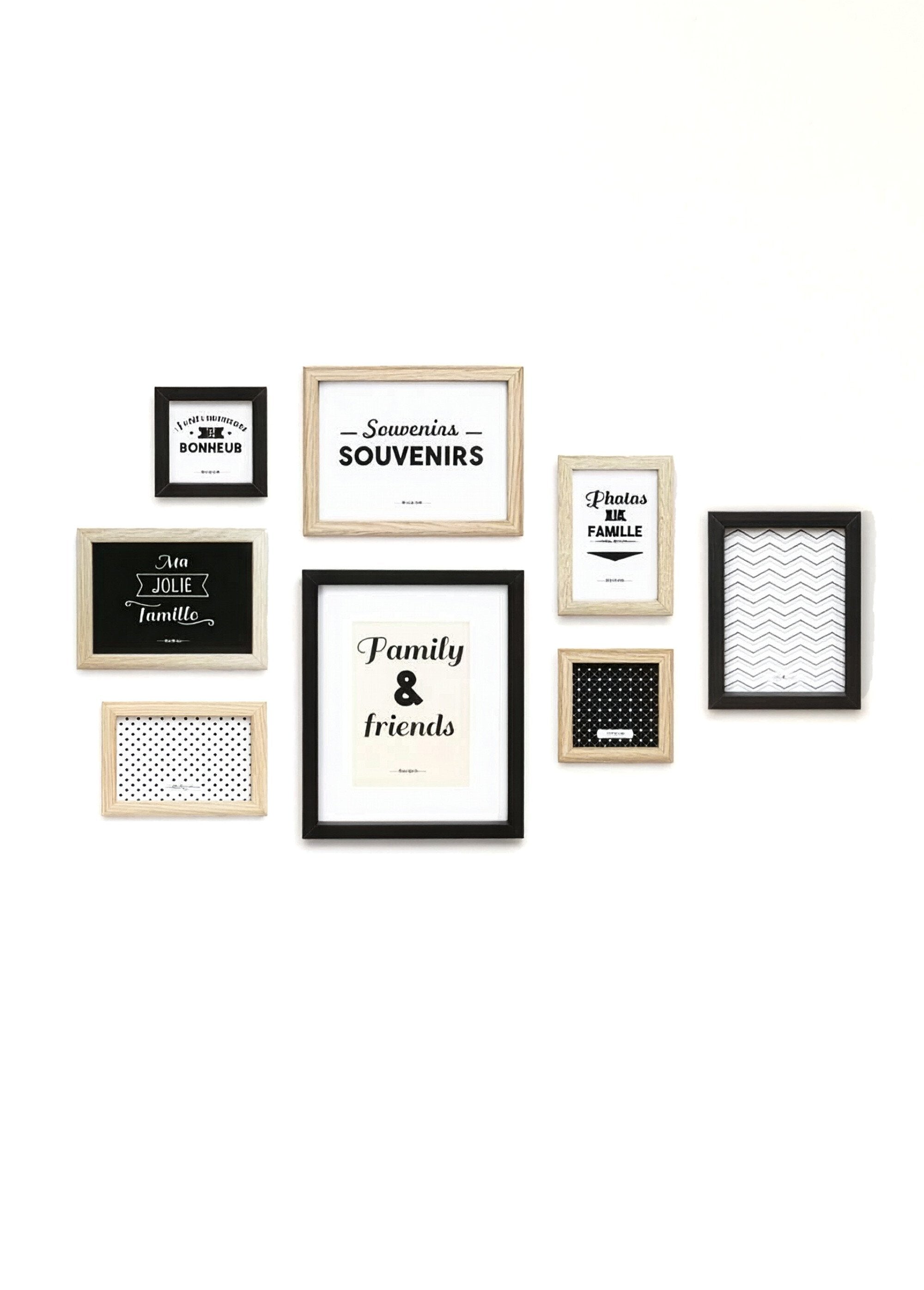 Set_of_matching_wooden_photo_frames_Noir_et_blanc_et_marron_FA1_slim