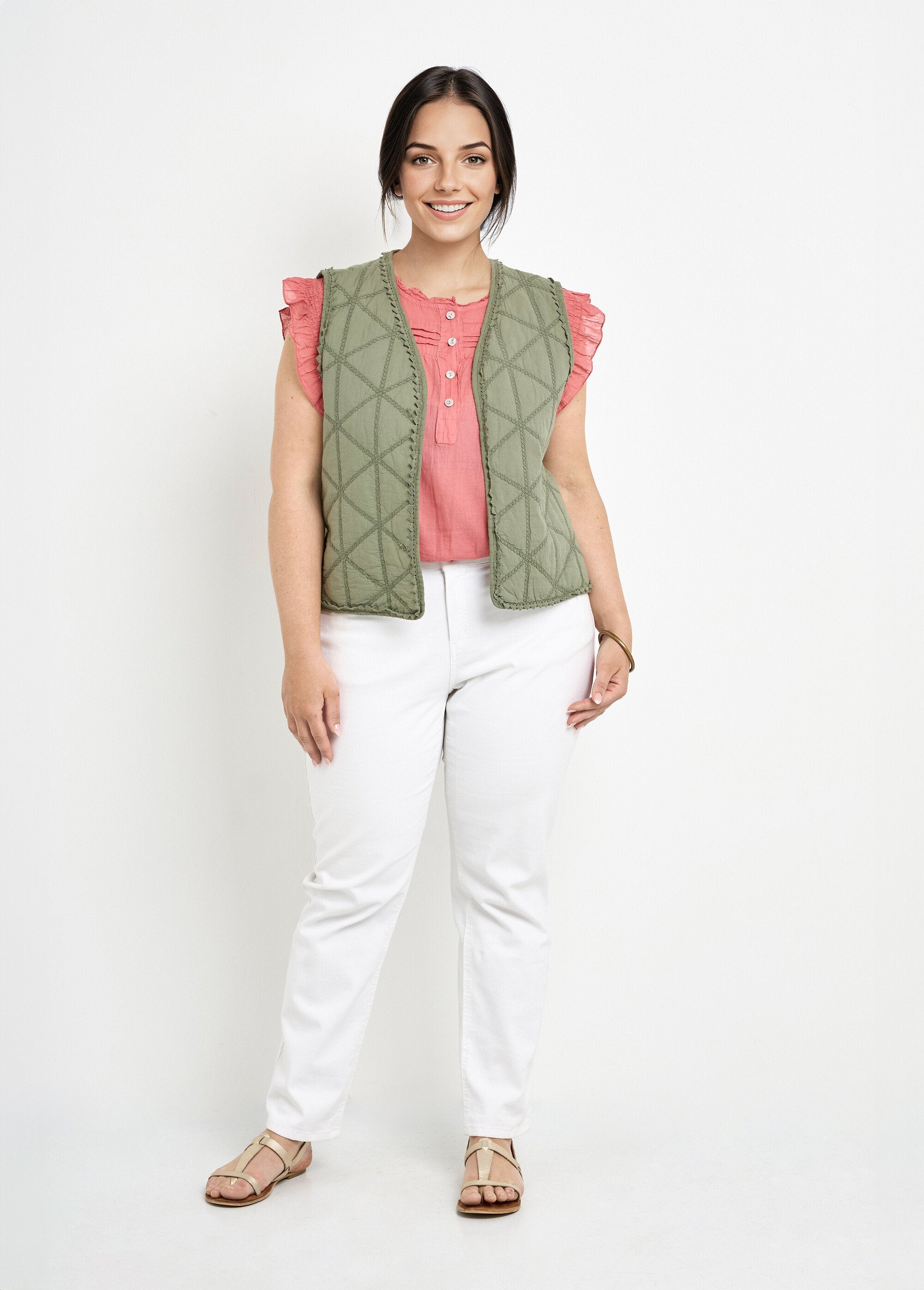 Sleeveless_embroidered_quilted_jacket_Khaki_SF1_curvy