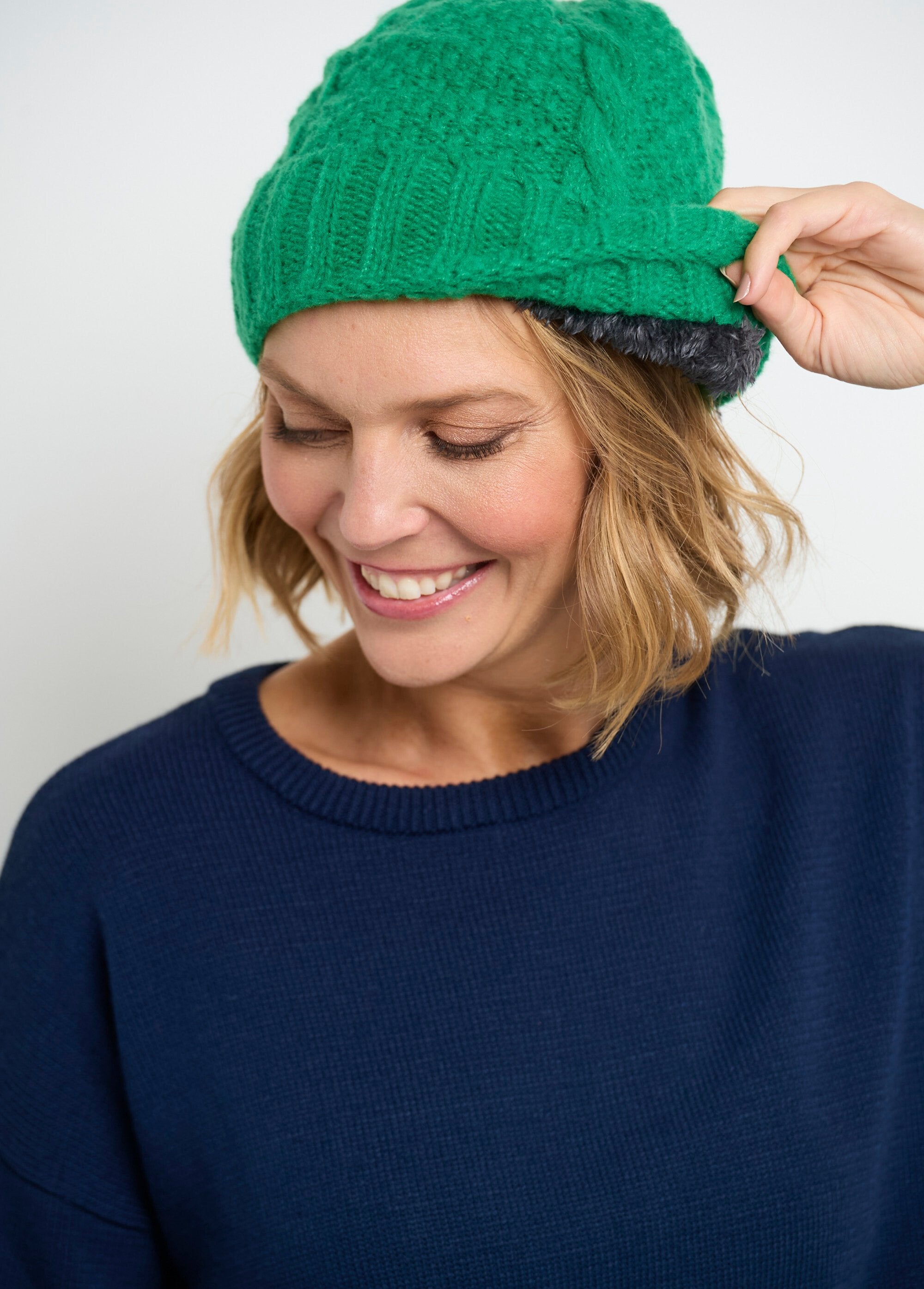 Warm_Irish_hat_with_fleece_lining_Green_DE2_slim