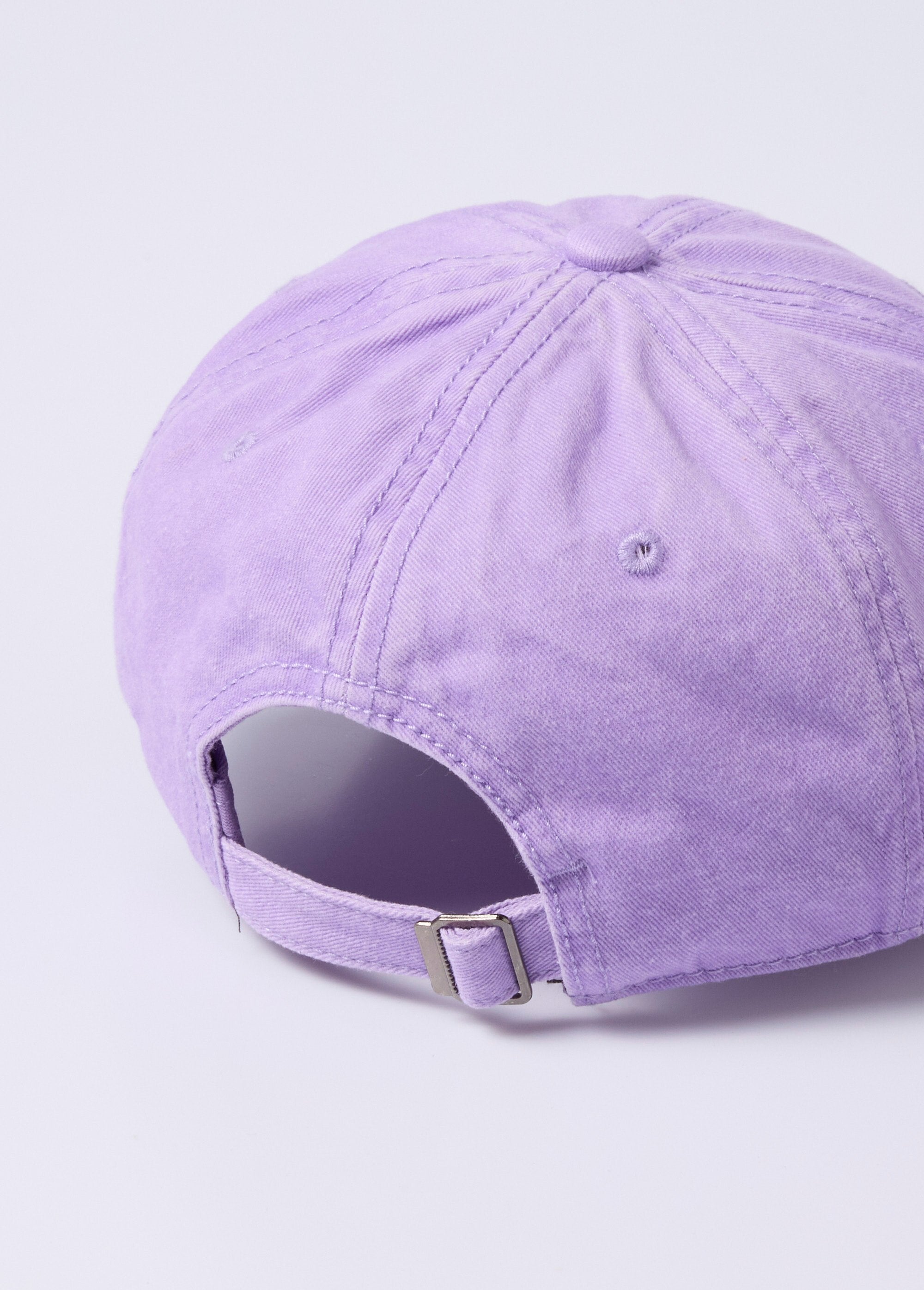Casquette_en_toile_colorée_effet_usé_Parme_DO1_slim
