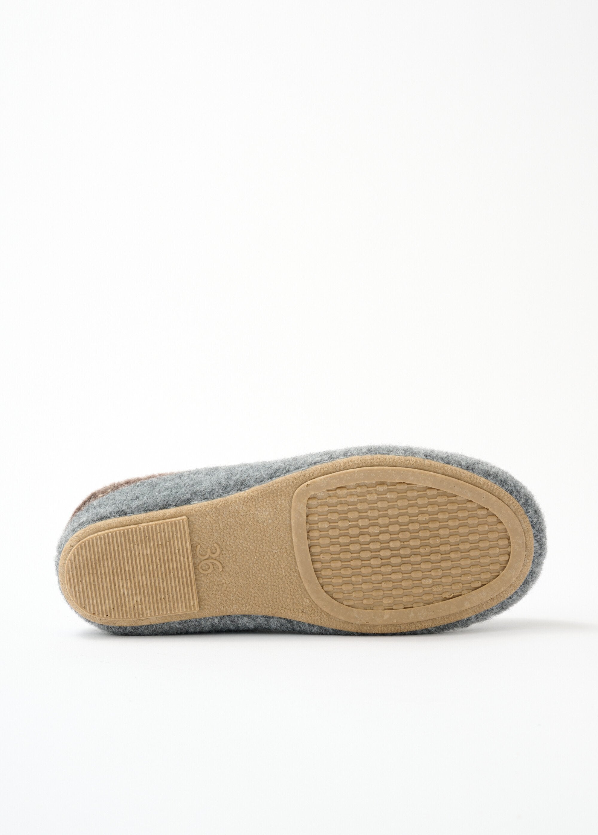 Comfort_width_wedge_mule_slippers_Gray_UN1_slim