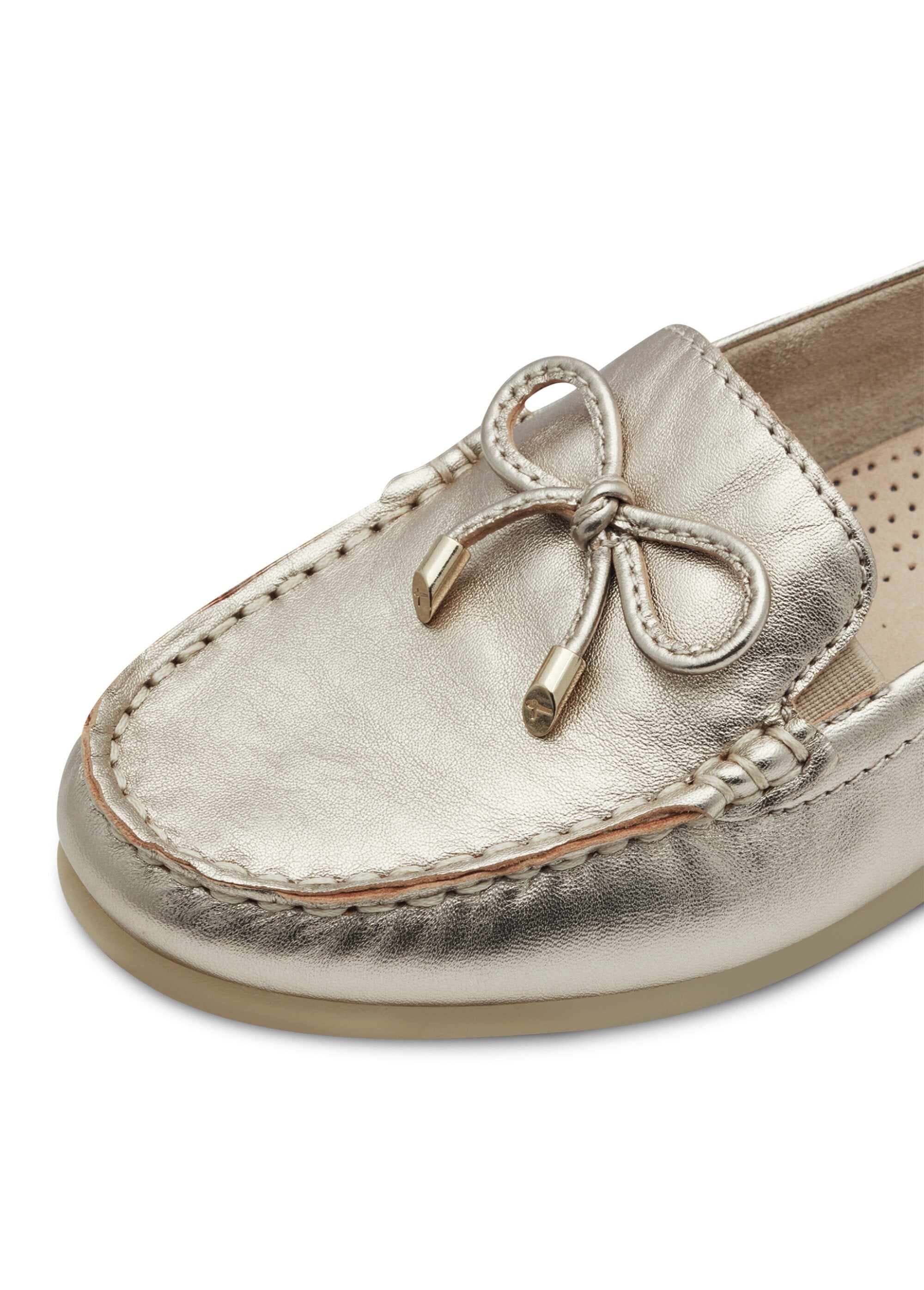 Comfortable_leather_moccasins_with_a_wedge_sole_Golden_DE1_slim