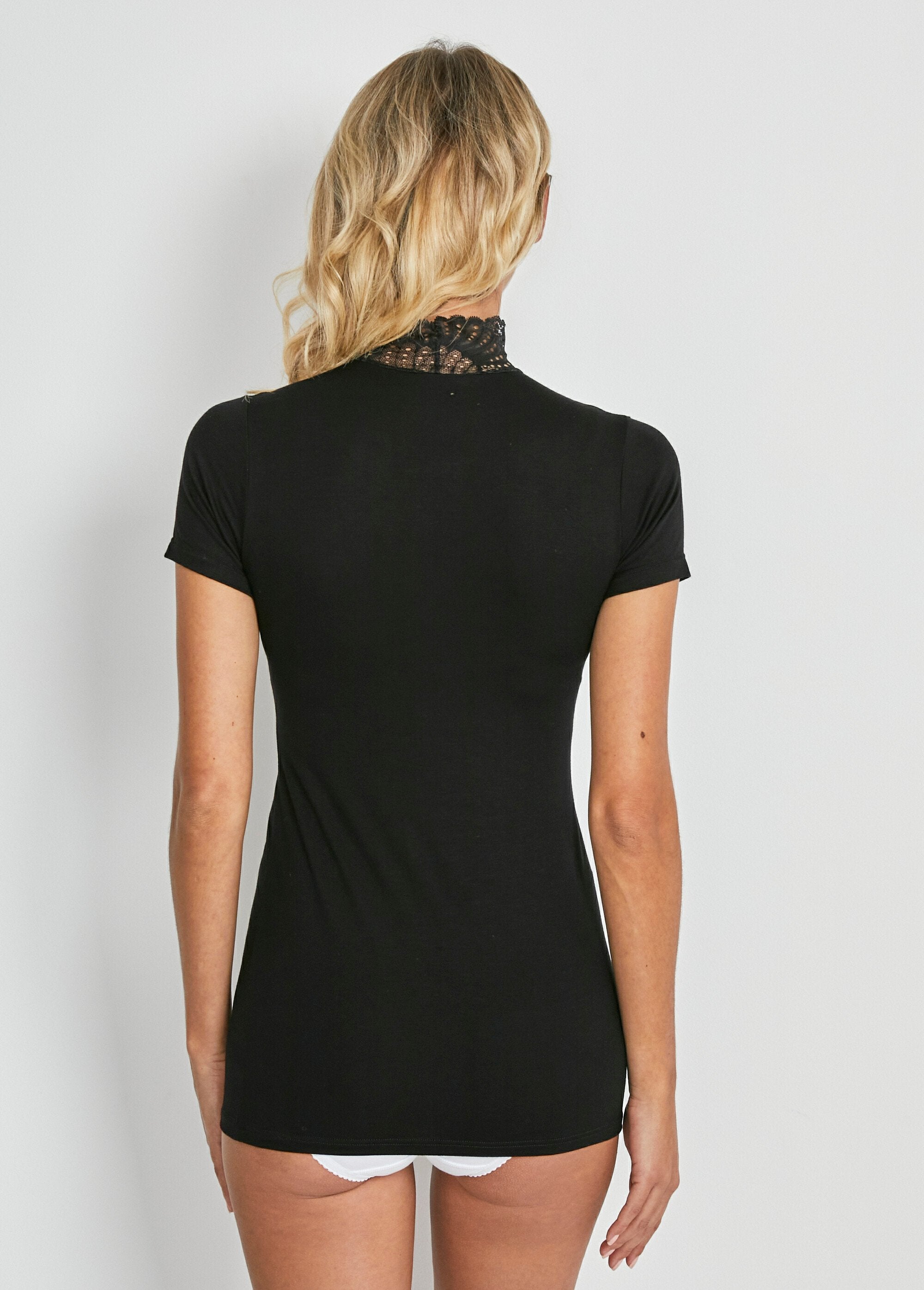 Short-sleeved_high-neck_lace_undershirt_Black_DO1_slim