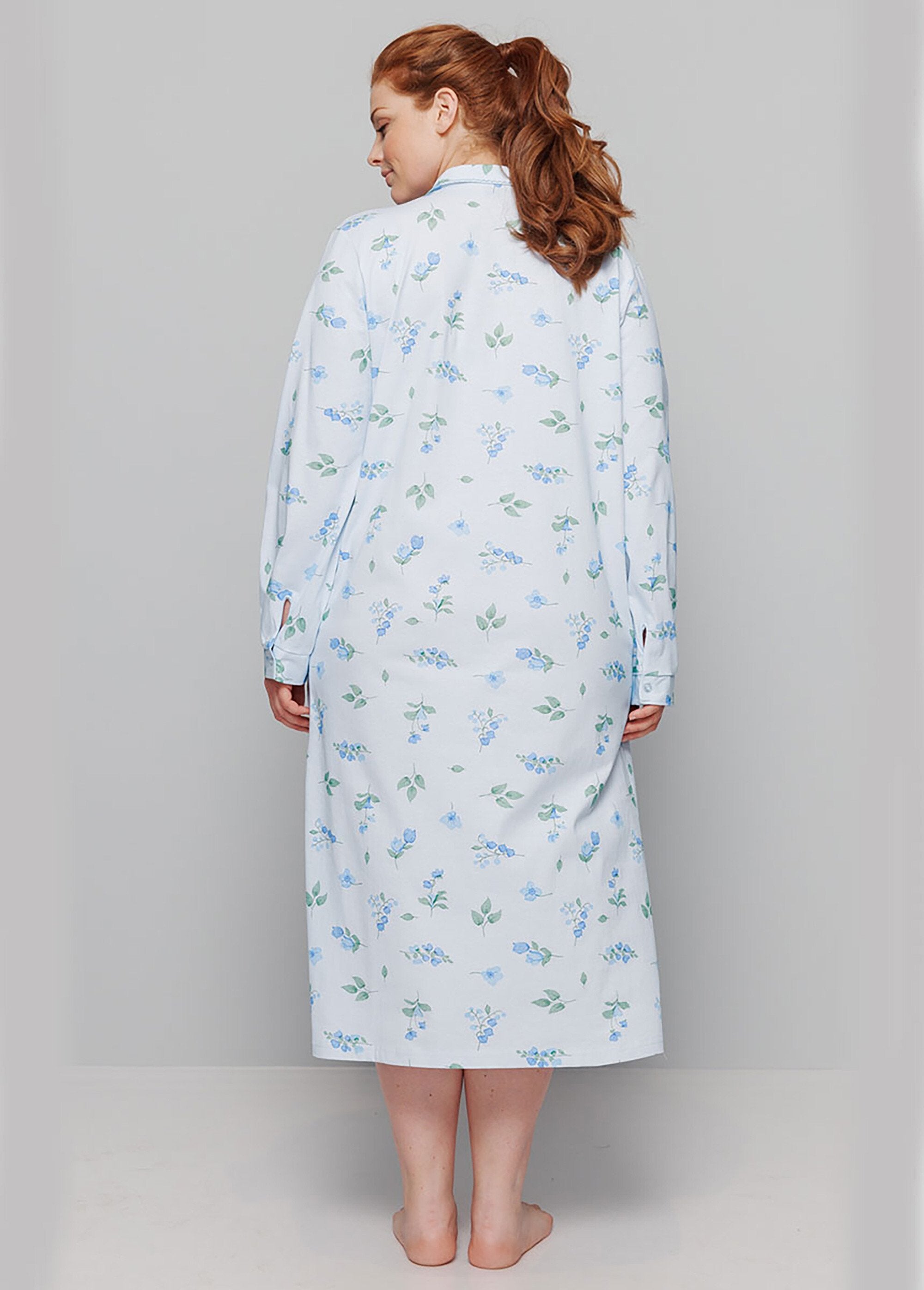 Long_printed_cotton_nightgown_Blue_DO1_curvy