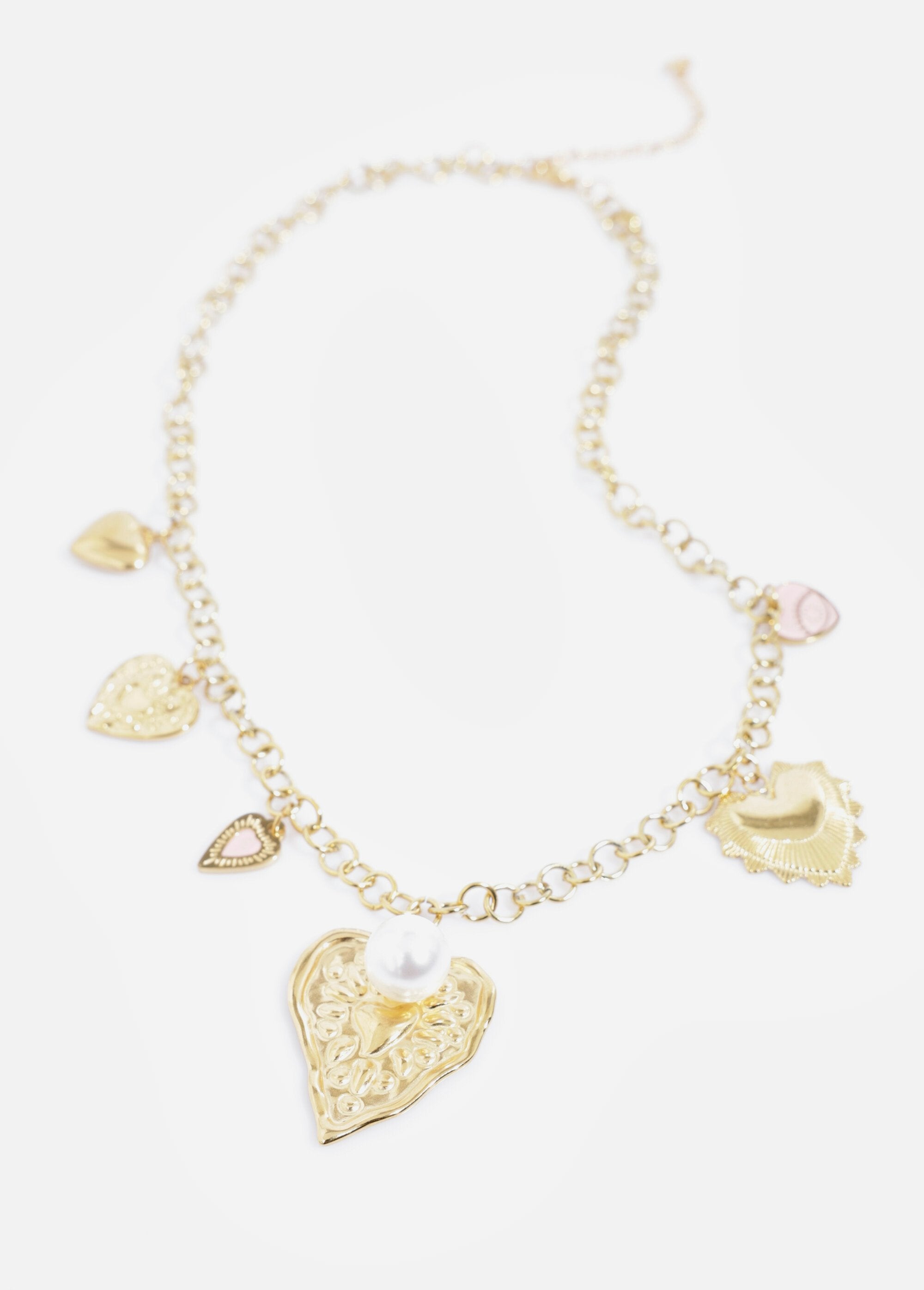 Stainless_steel_heart_charm_necklace_Golden_FA1_slim