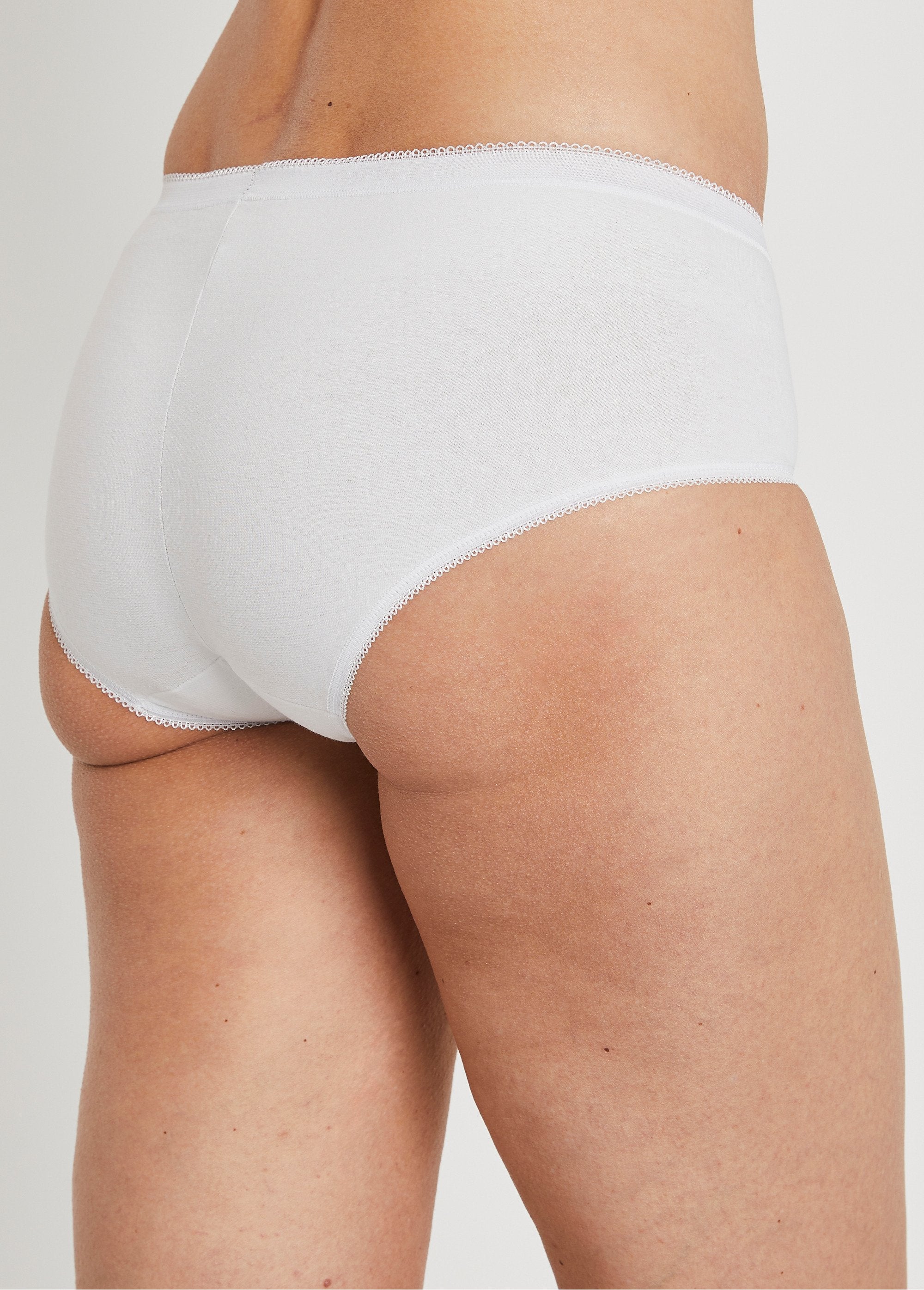 Normal_waist_shaping_cotton_panties_White_DO1_slim