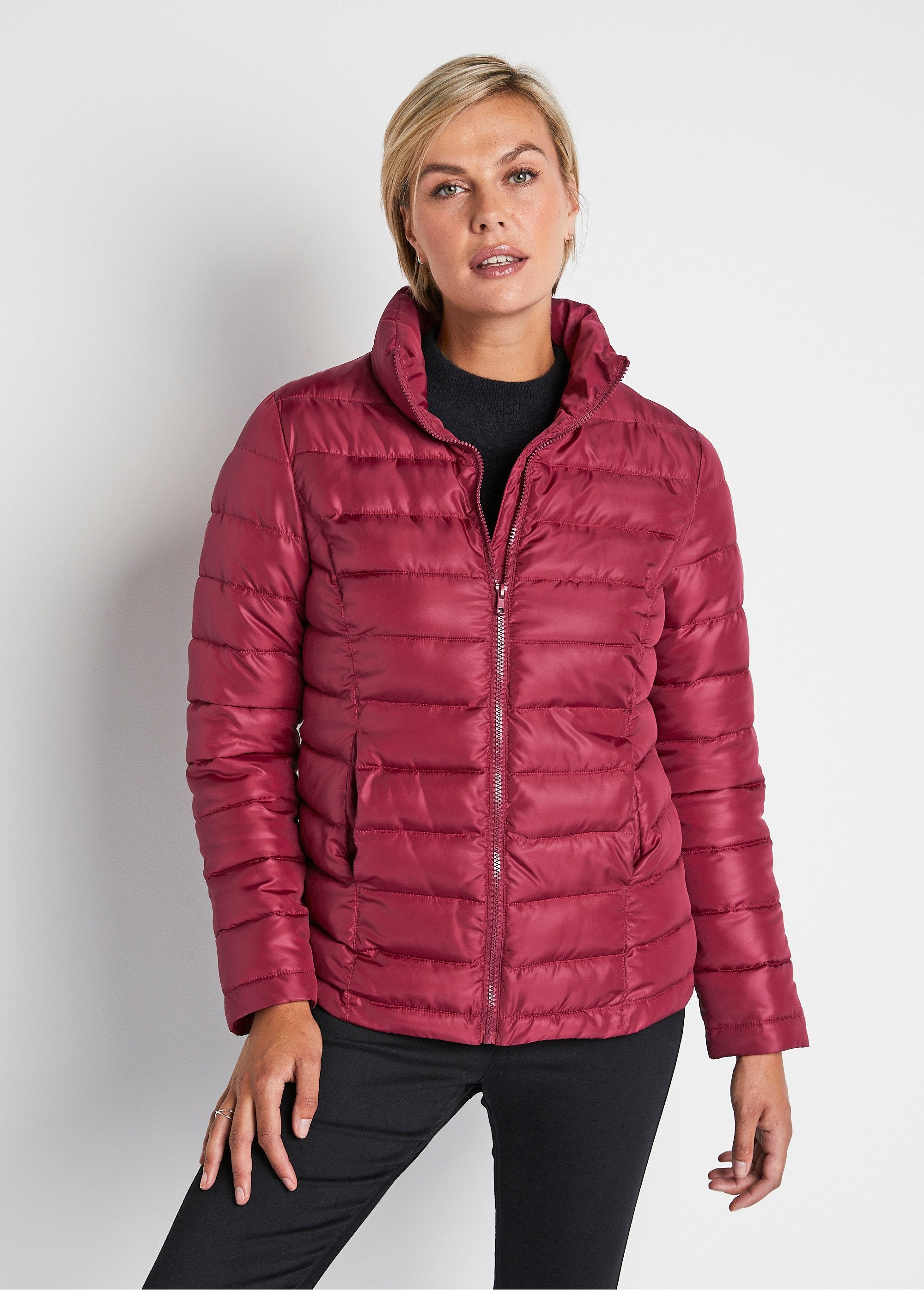 Short_zipped_down_jacket_with_long_sleeves_Plum_FA1_slim