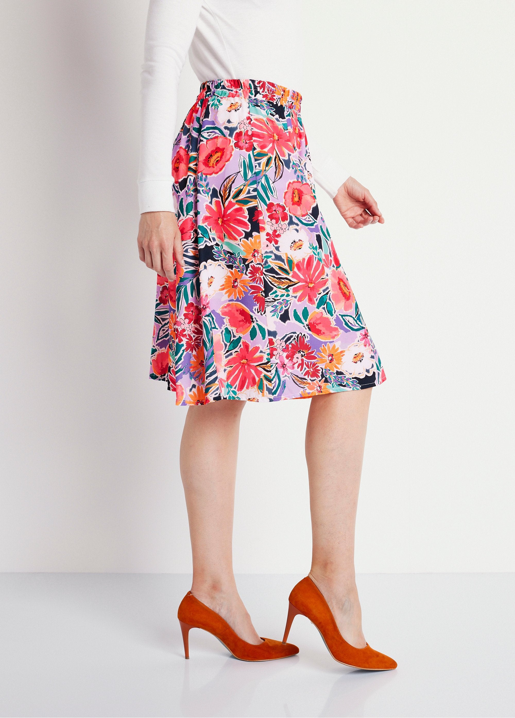 Short_flared_floral_print_skirt_Orange_print_DR1_slim