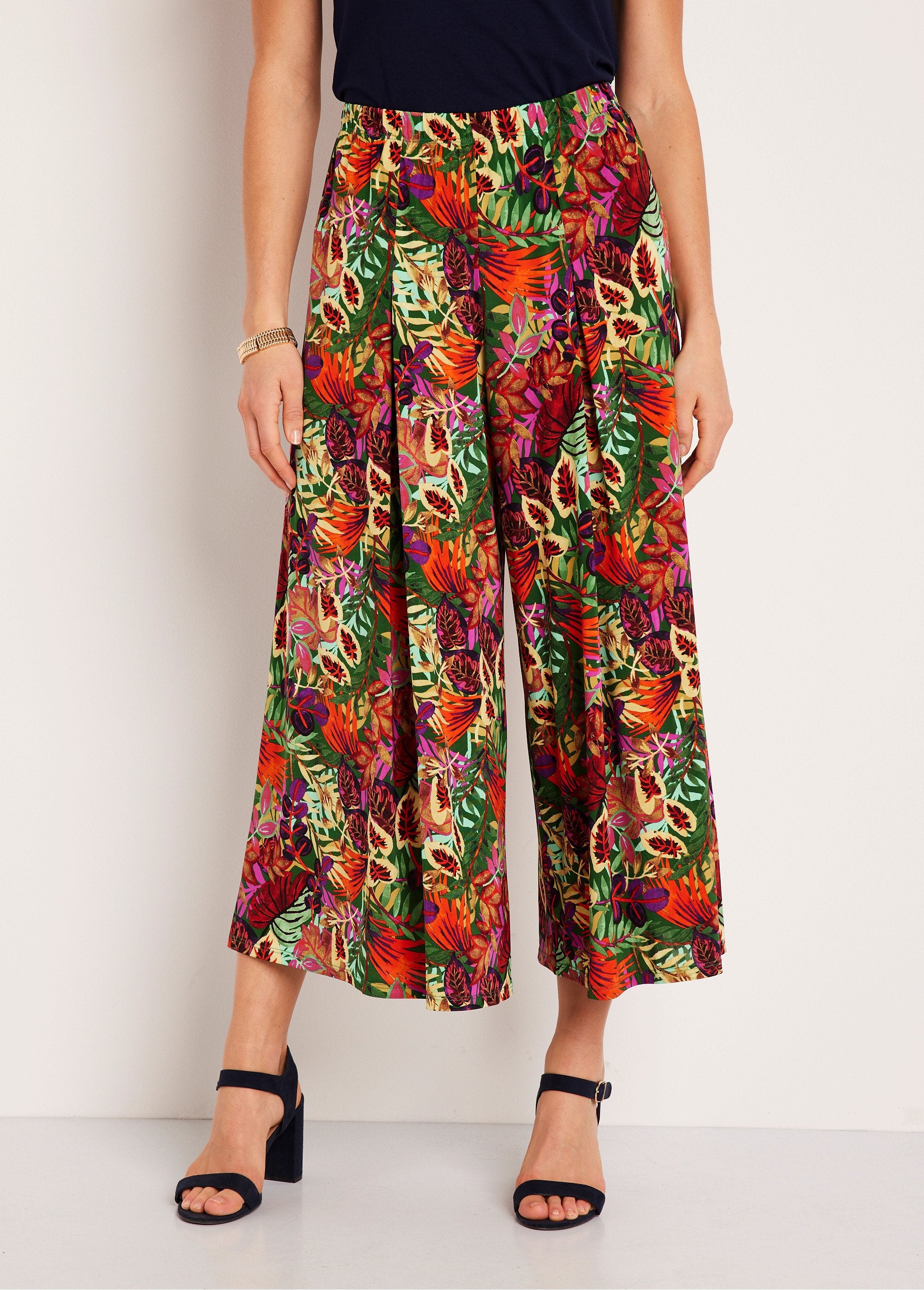 Loose_elasticated_waist_culottes_Multicolor_FA1_slim