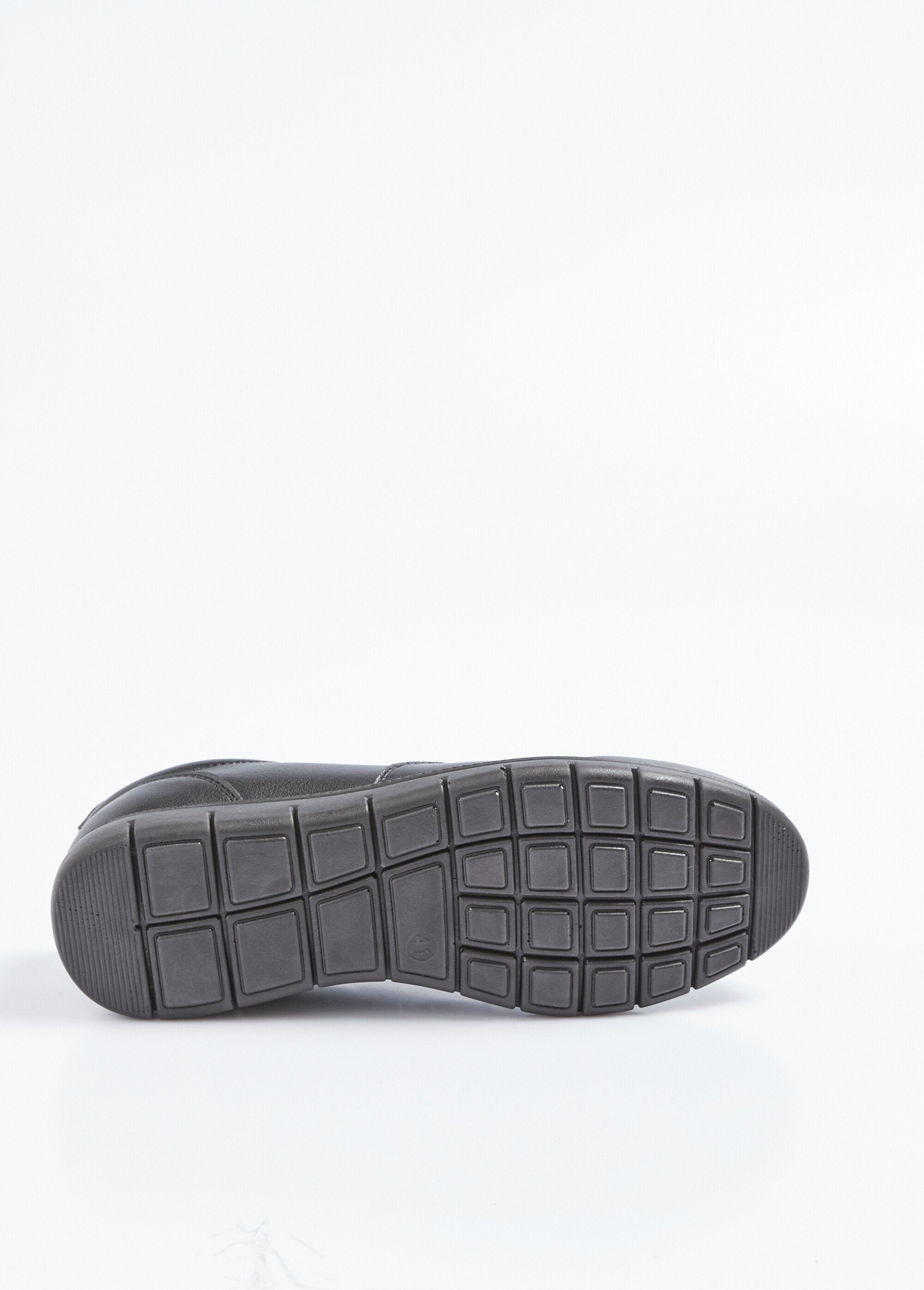 Elasticated_wedge_loafers_Black_UN1_slim