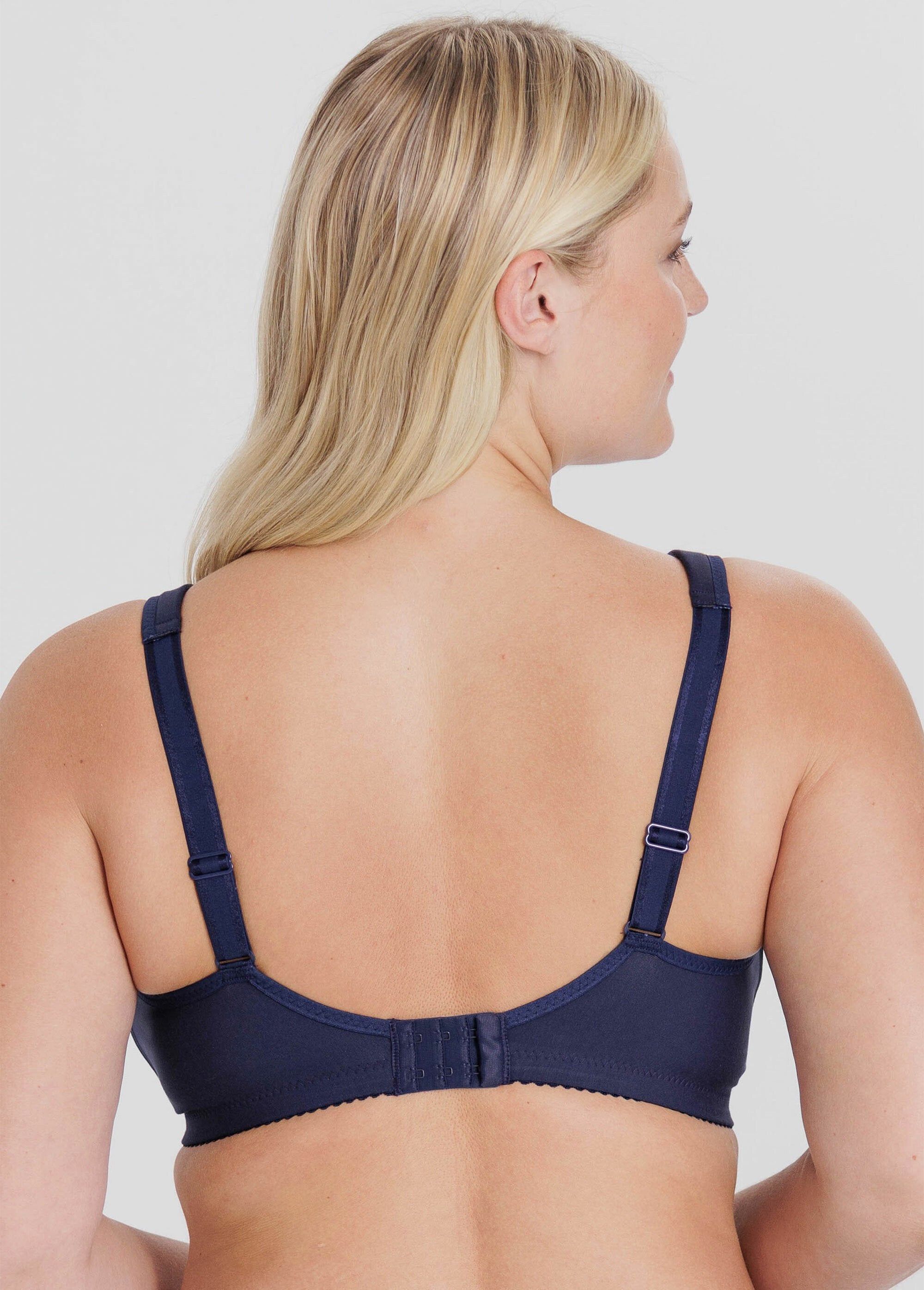 Miss_Mary®_-_Embroidered_underwired_bra_Marine_DO1_slim