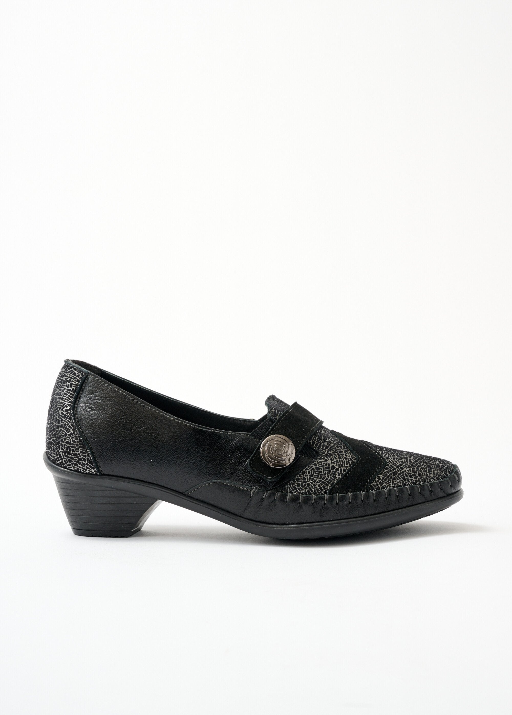 Multi-material_leather_moccasin_Black_DR1_slim