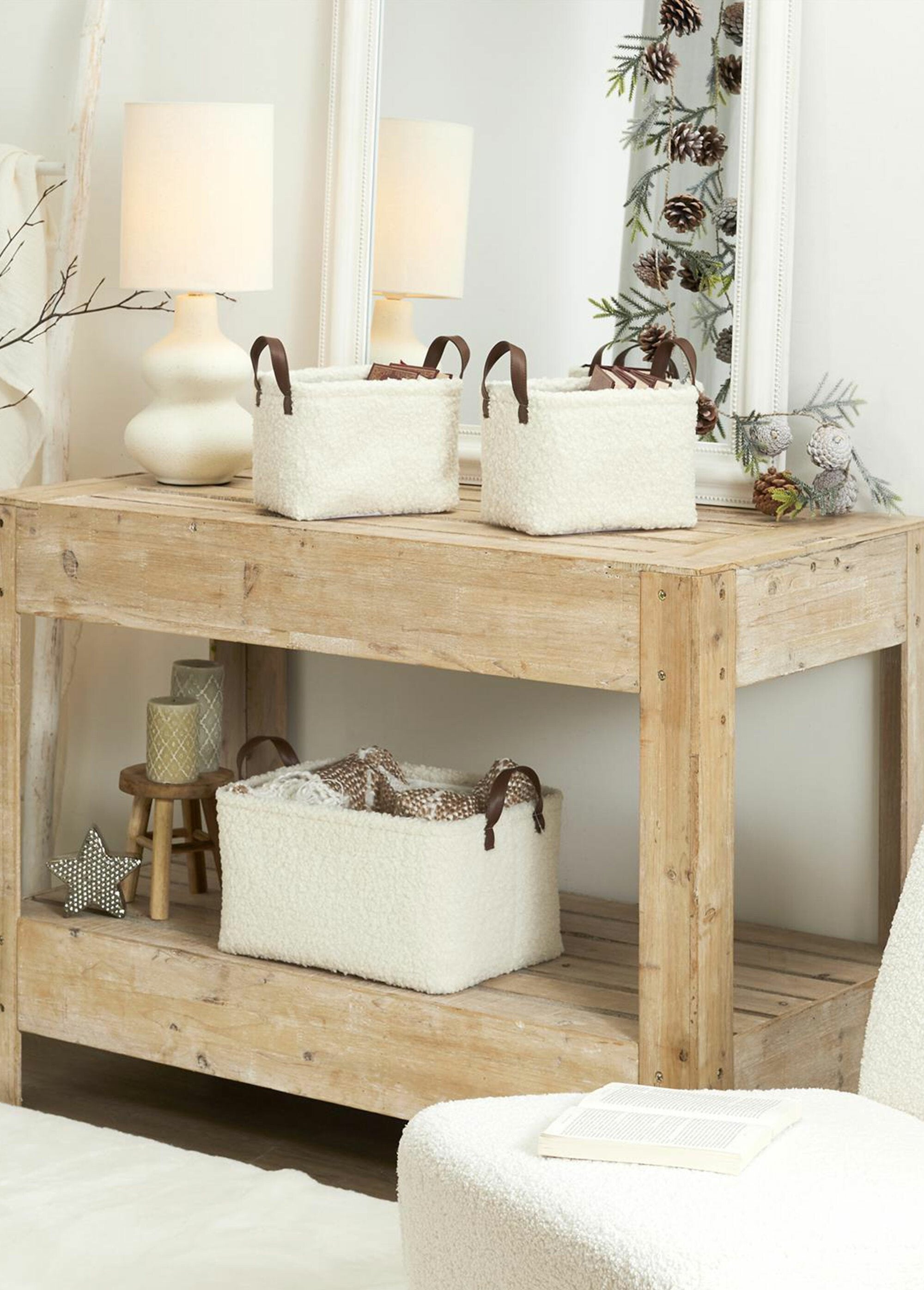 Loop-weave_storage_baskets_with_handles_White_bouclé_SF1_slim