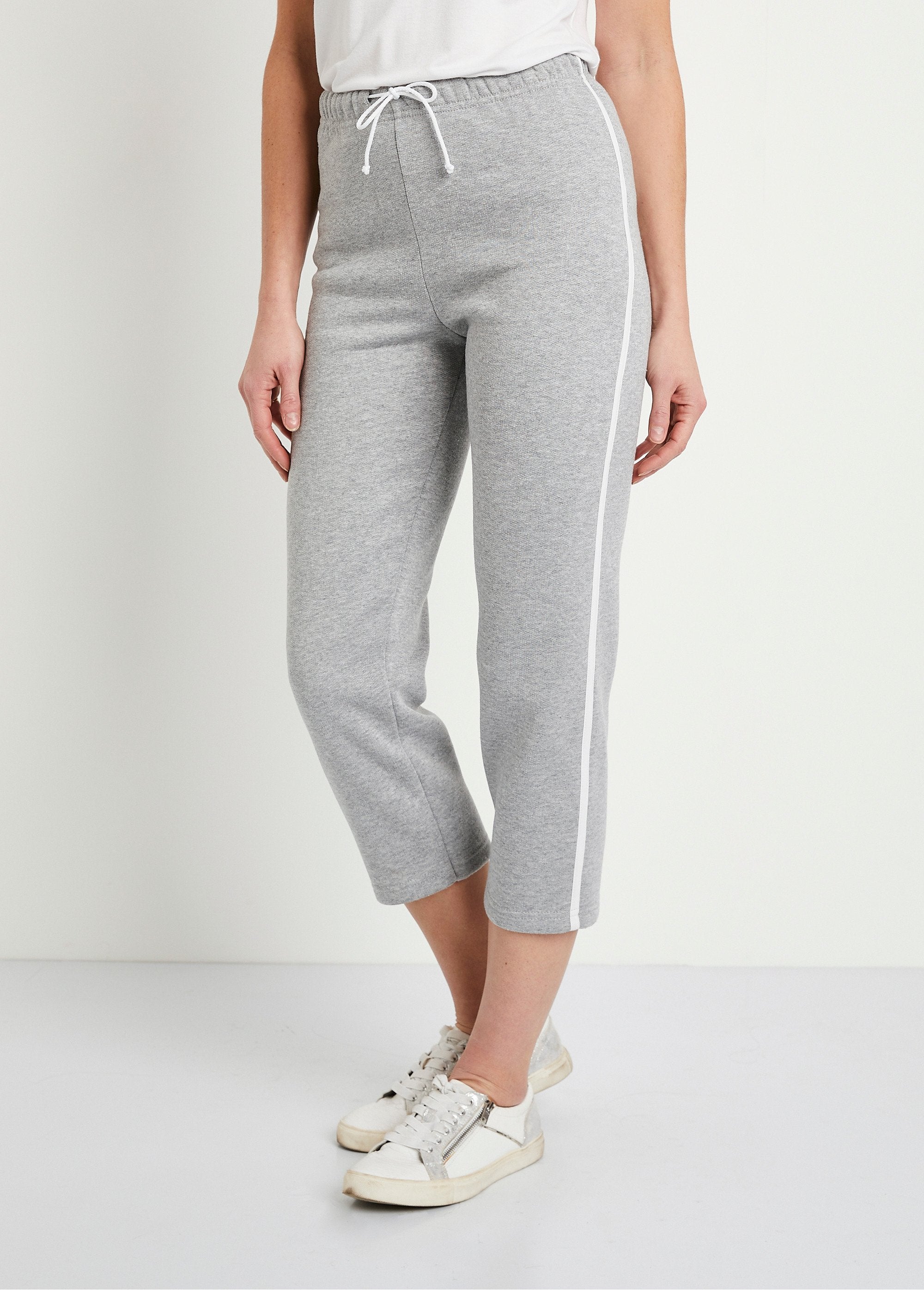 Cropped_lounge_pants_with_side_stripes_Heather_gray_FA2_slim