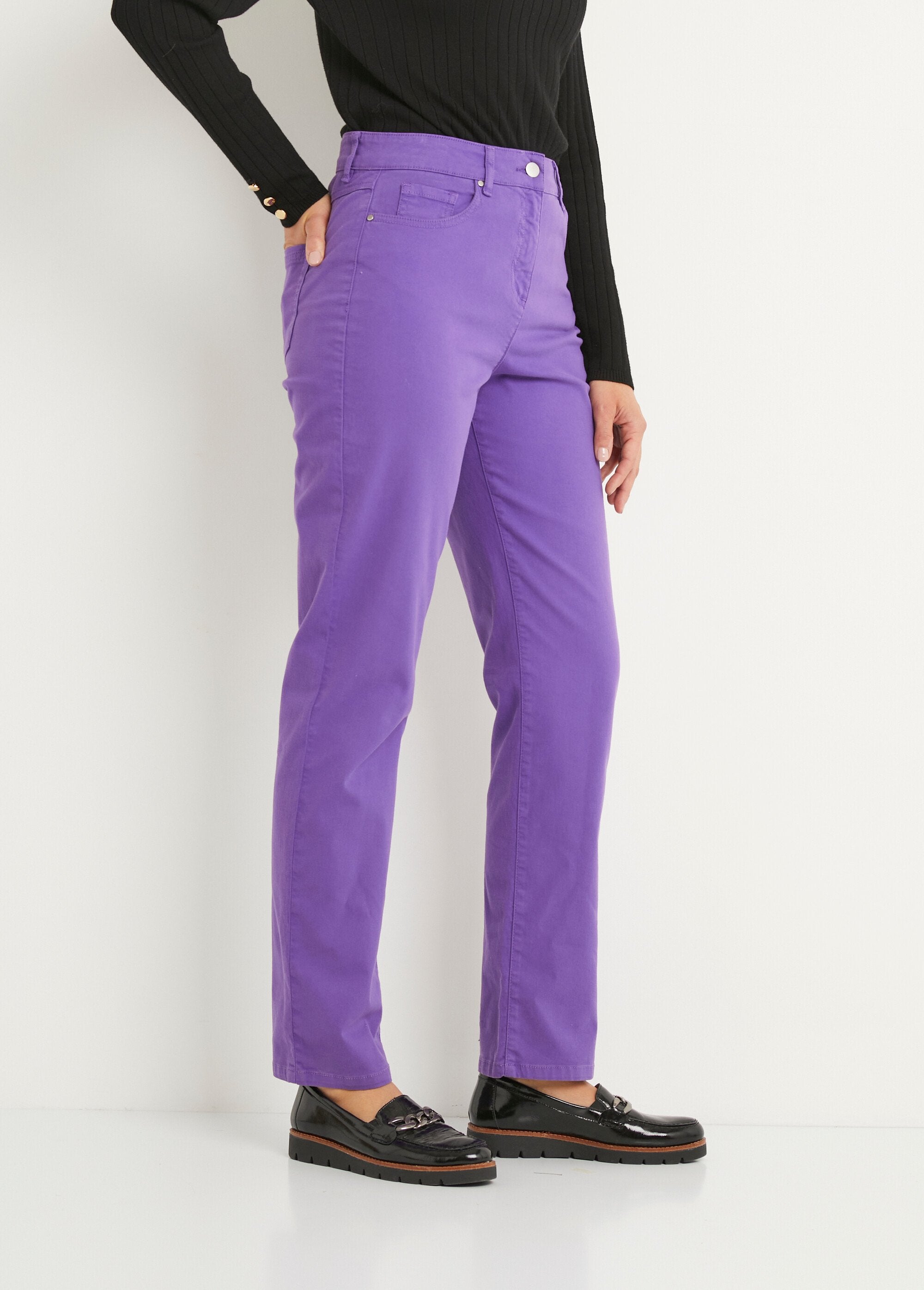 Straight-leg_5-pocket_stretch_cotton_pants_Purple_DR1_slim