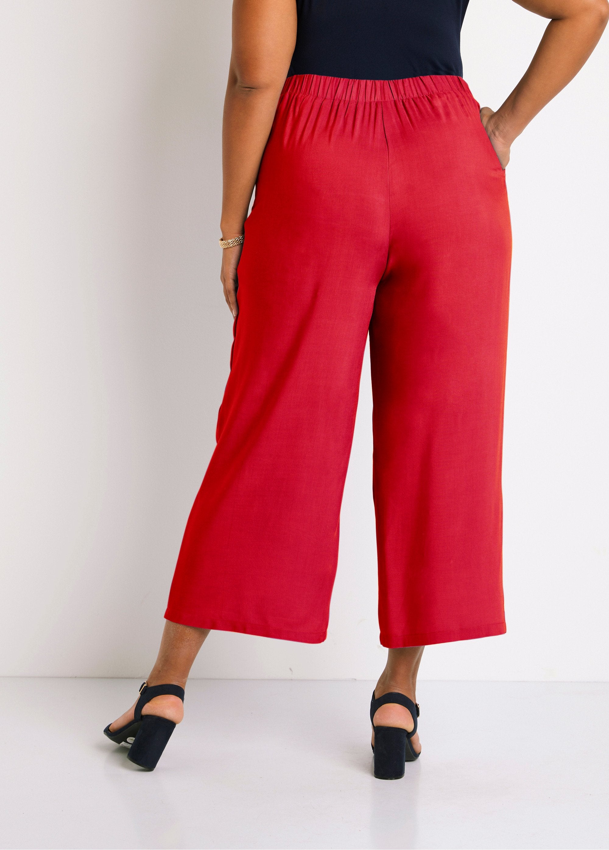 Wide_floral_or_plain_elasticated_waist_pants_Tomette_DO1_curvy