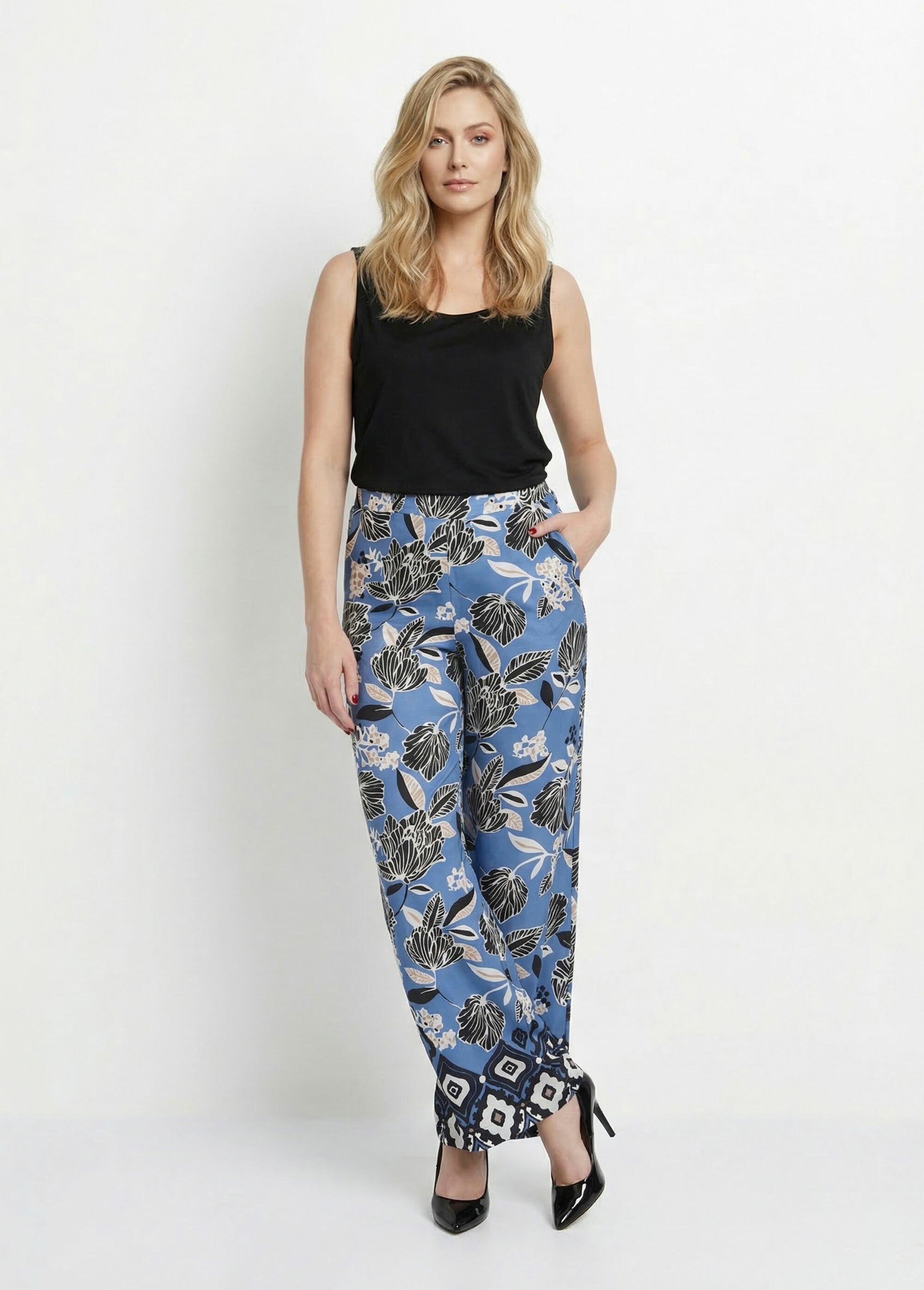 Satin_trousers_with_an_oriental_floral_pattern_Blue_prints_SF1_slim