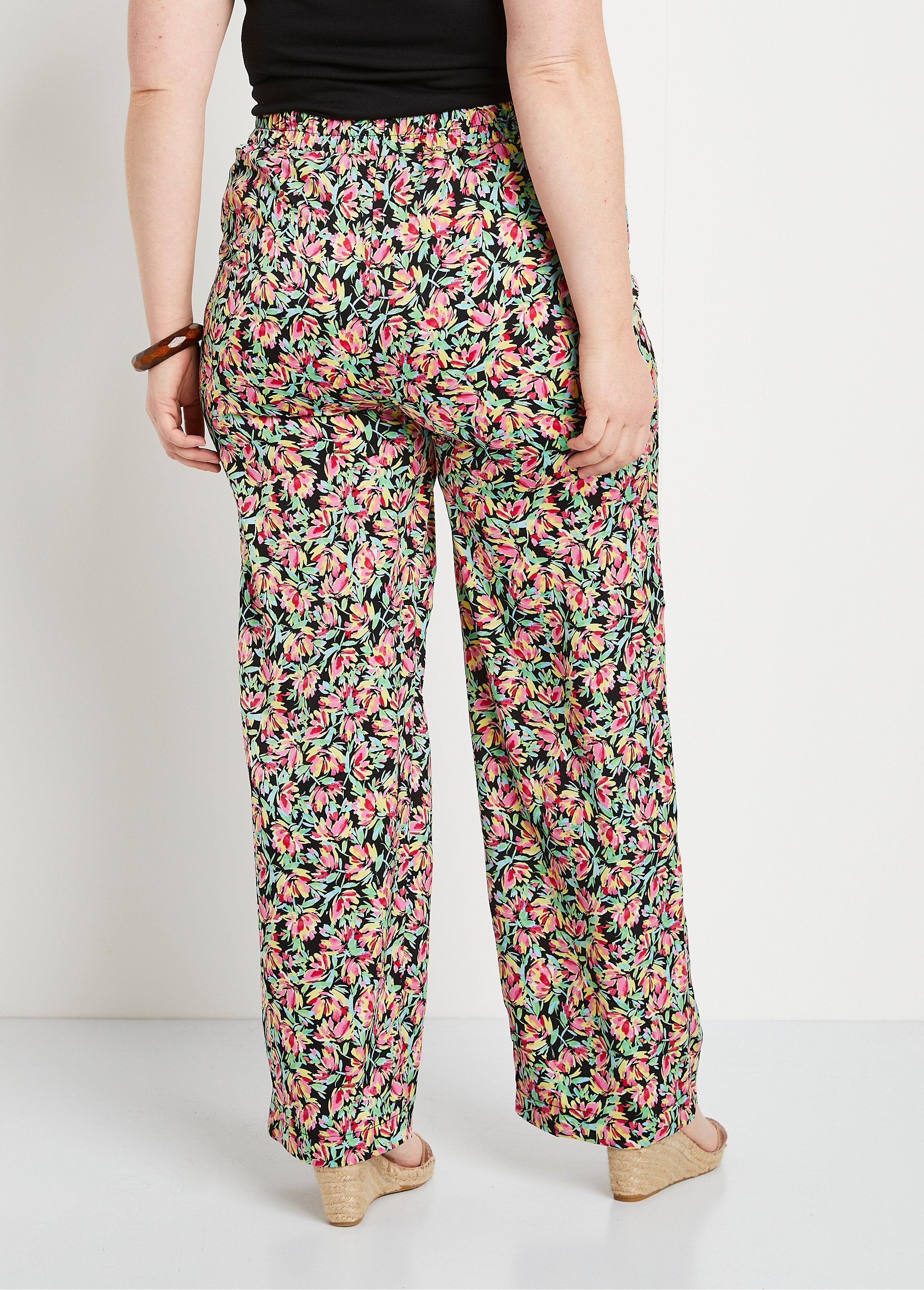 Semi-elasticated_waist_floral_satin_pants_Green_and_pink_DO1_curvy