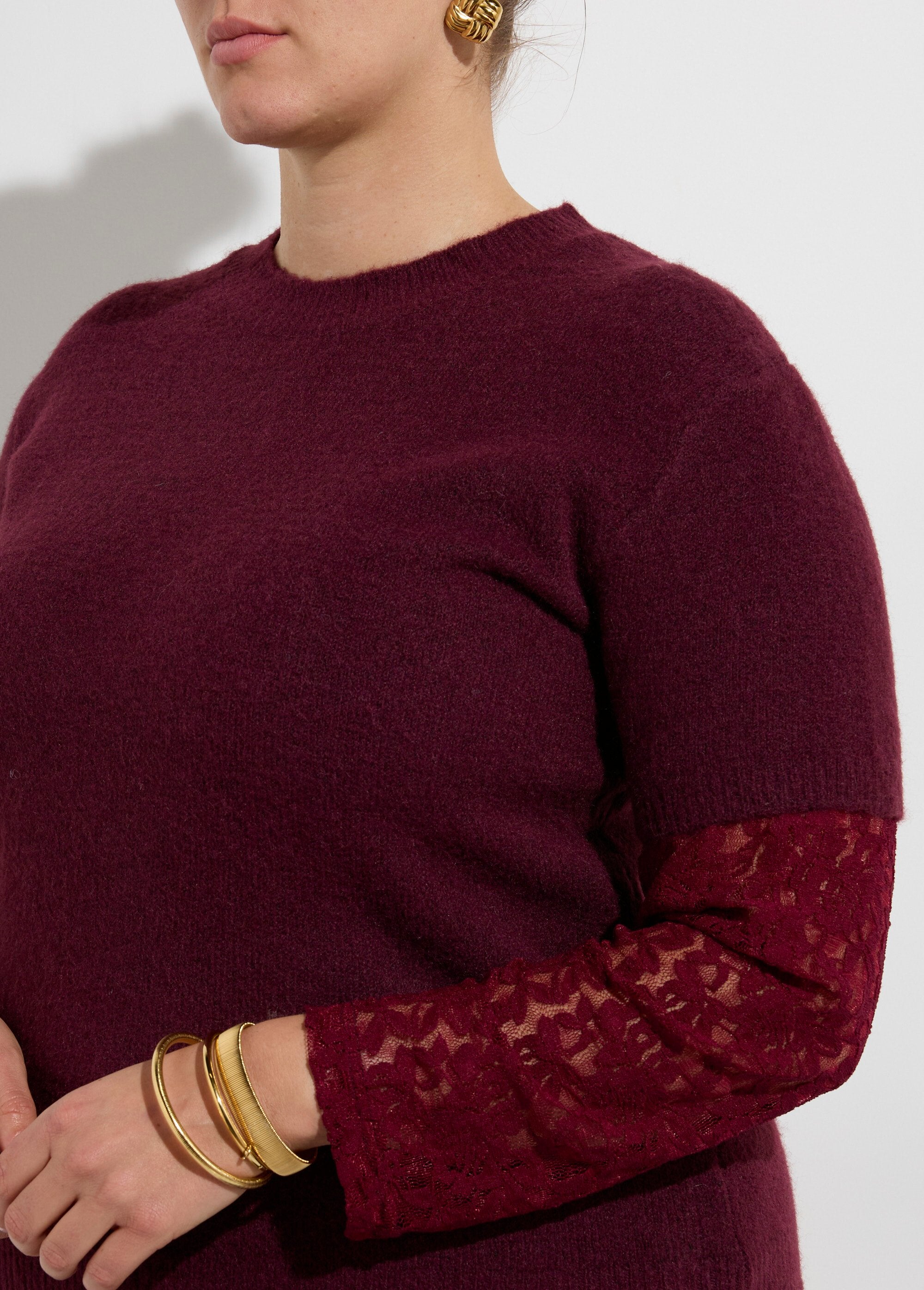 Pull_chaud_avec_laine,_manches_dentelle_Bordeaux_DE1_curvy
