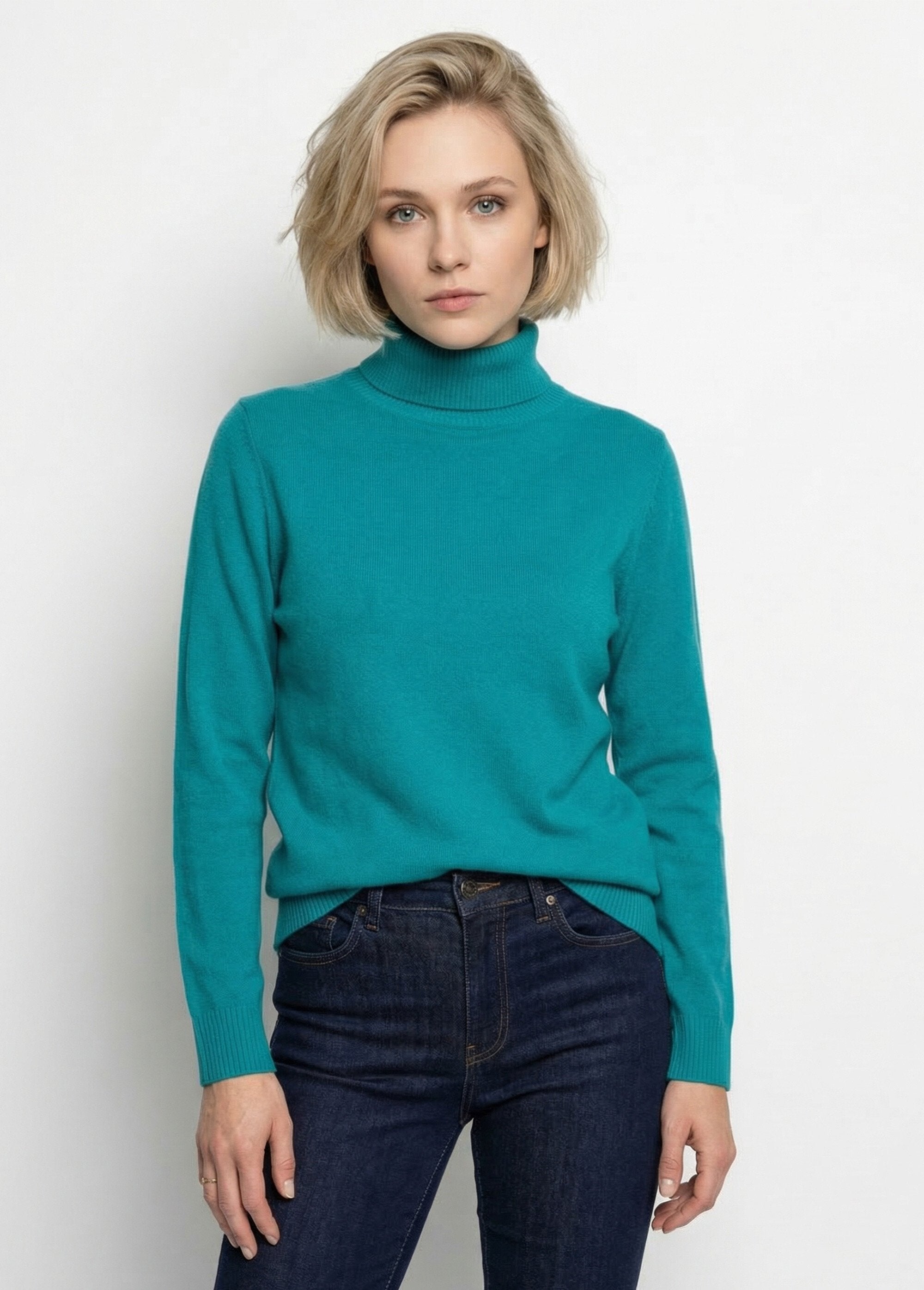 Soft_long-sleeved_turtleneck_sweater_Green_FA2_slim