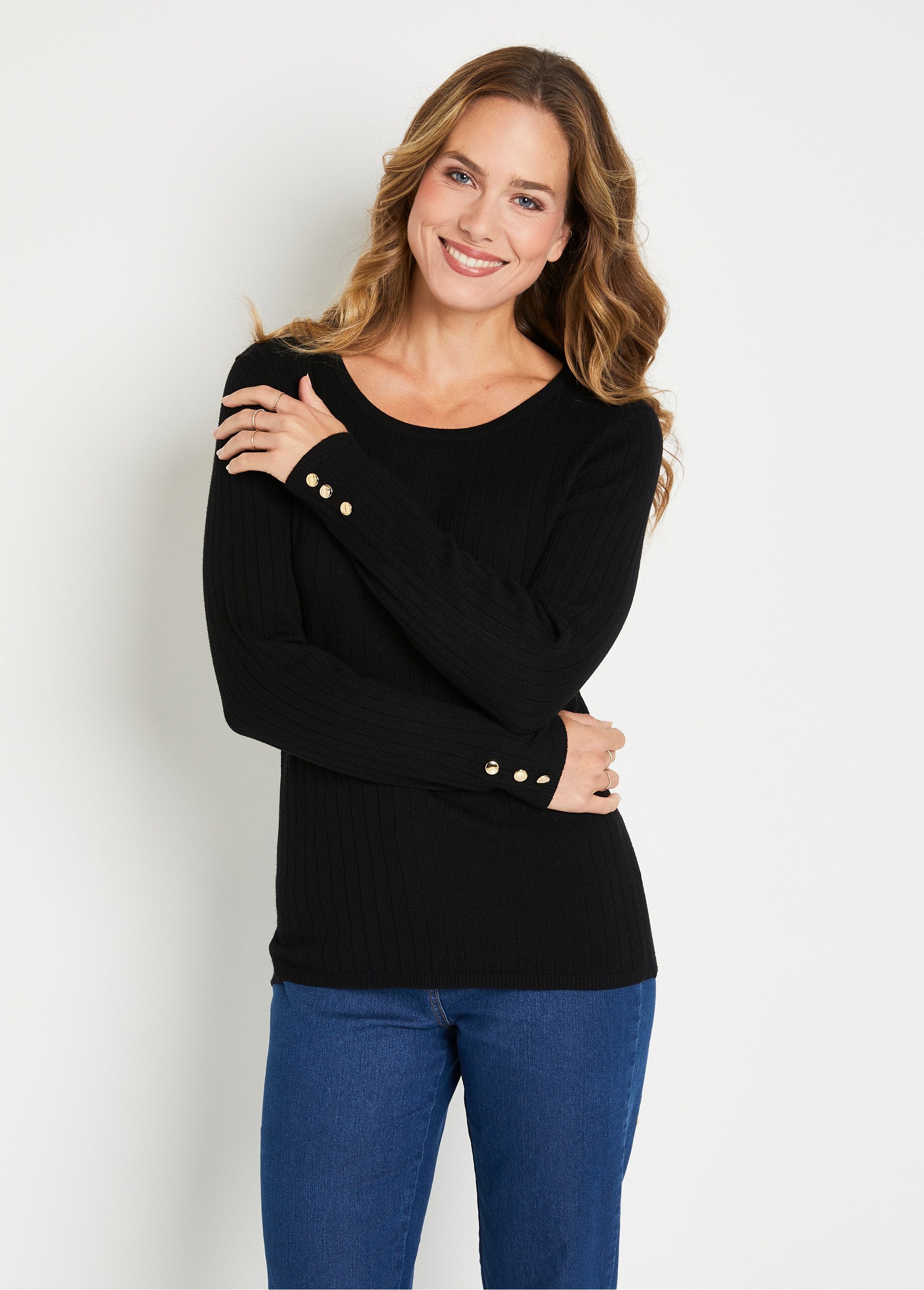 Soft_ribbed_short_sweater_round_neck_flat_ribbing_Black_FA1_slim