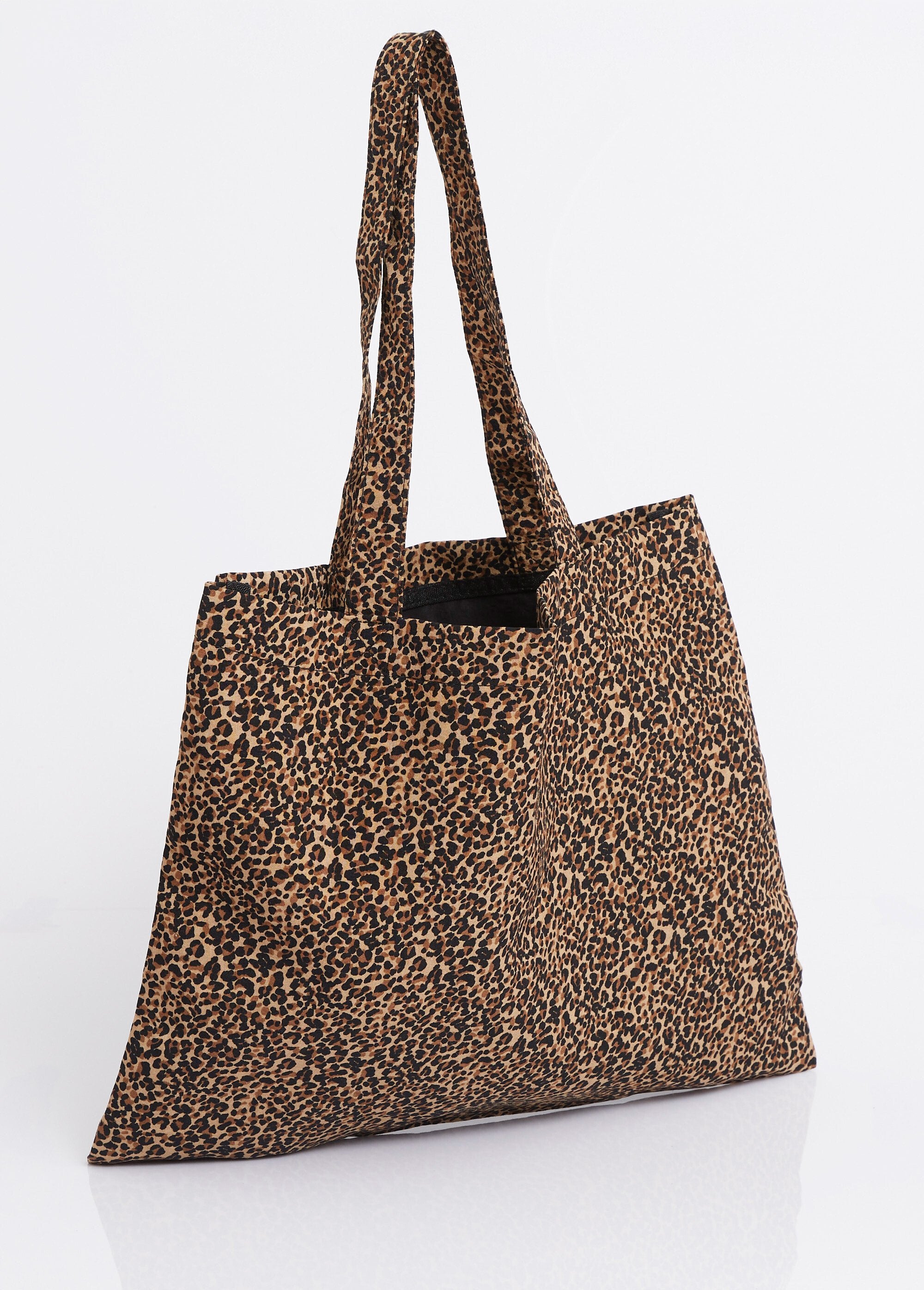 Leopard_print_square_tote_bag,_Chic_Bazaar_Beige_leoard_DO1_slim