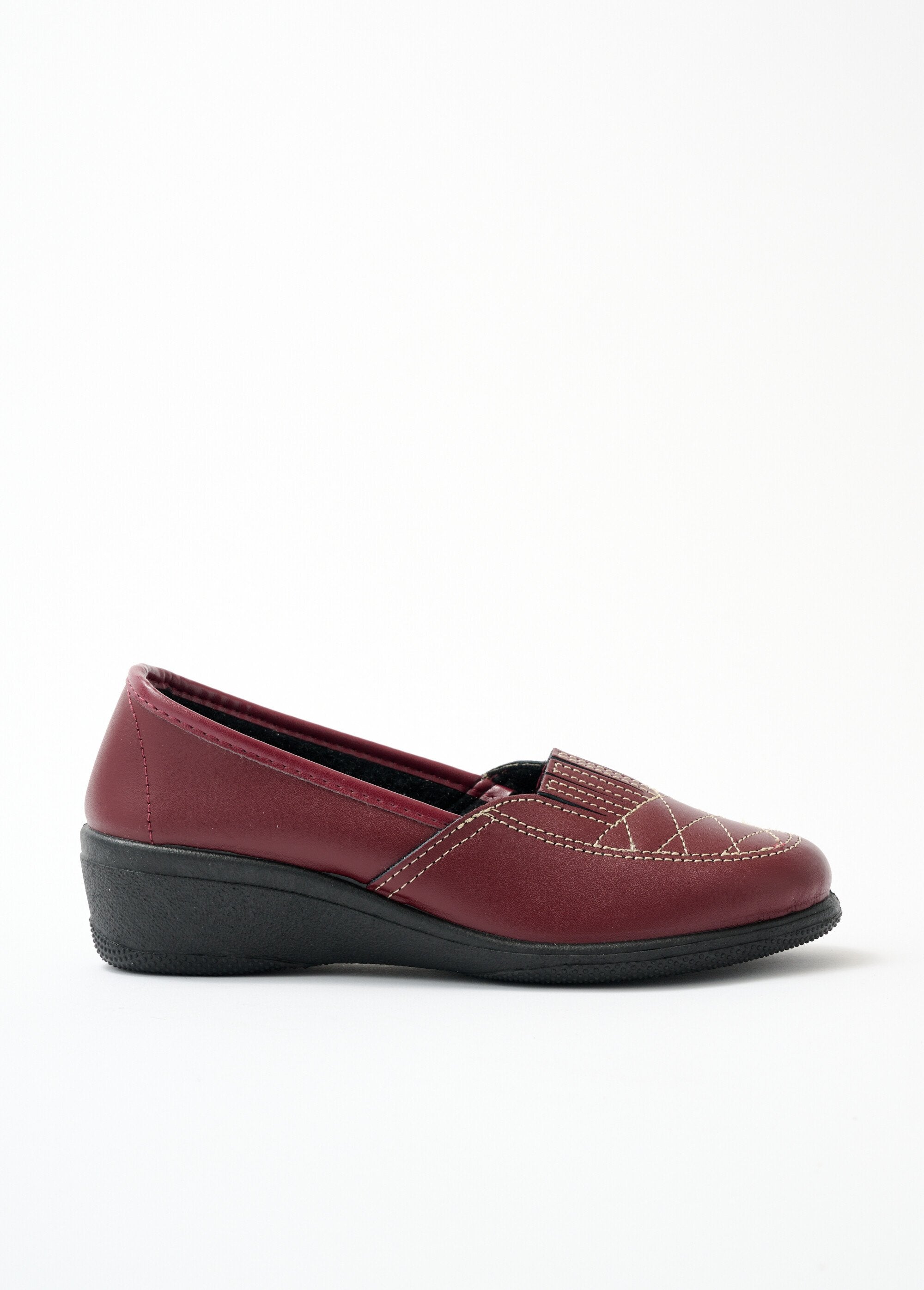 Elasticated_comfort_width_leather_moccasins_Bordeaux_DR1_slim