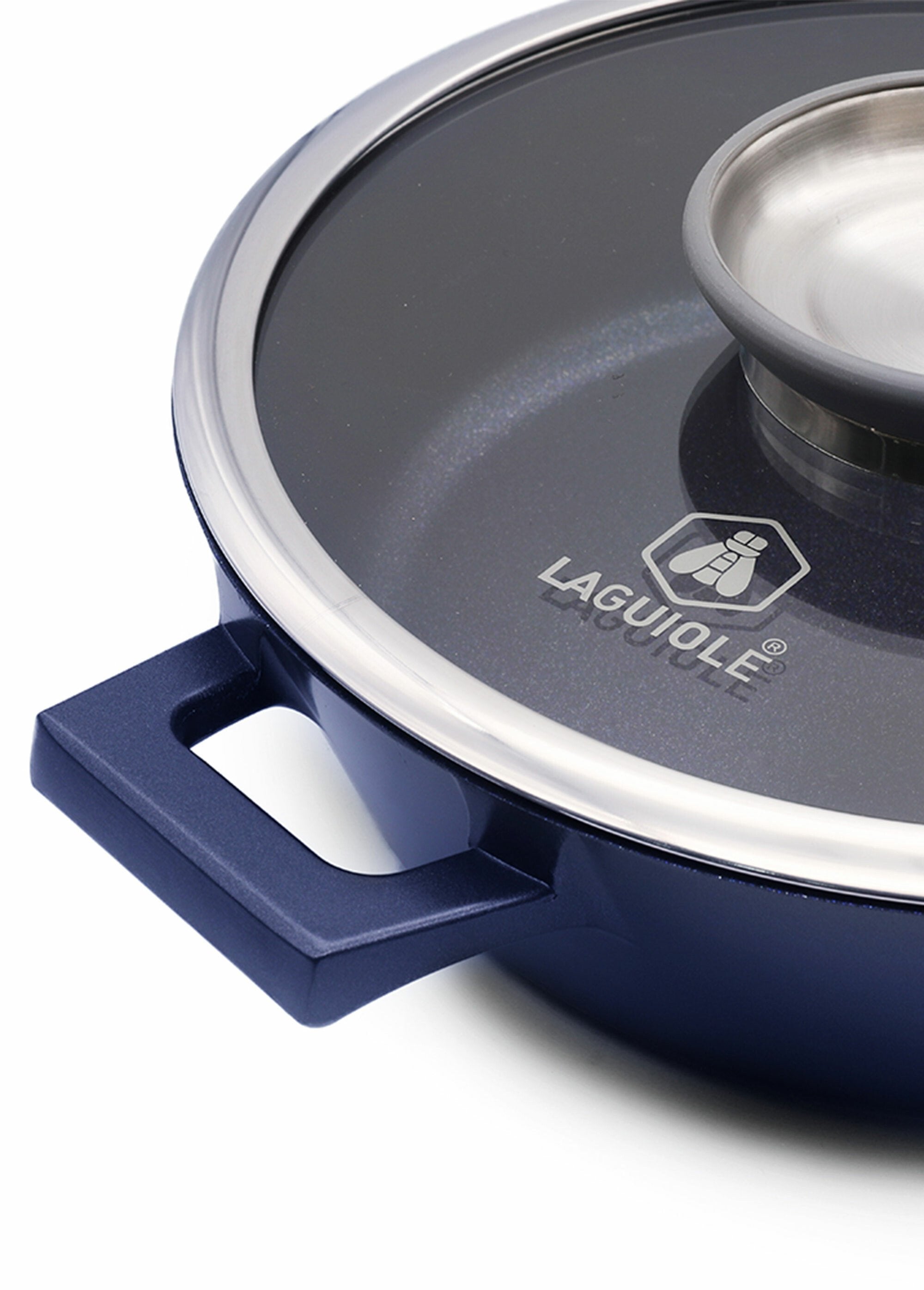 Black_sauté_pan_24_cm_-_"Blue_Diamond"_Blue_DE2_slim