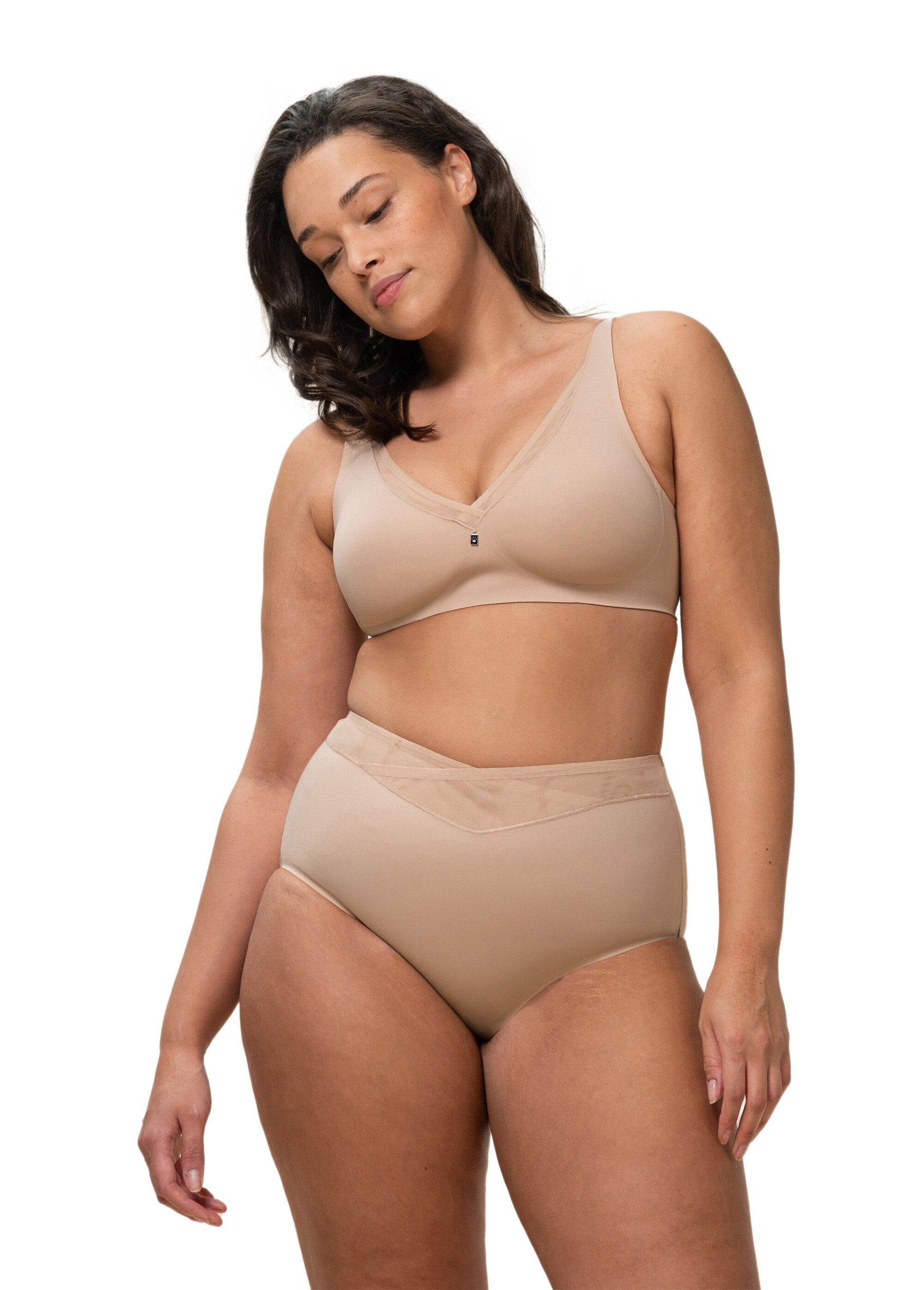 Triumph®_-_Minimizing_bra_Skin_SF1_slim