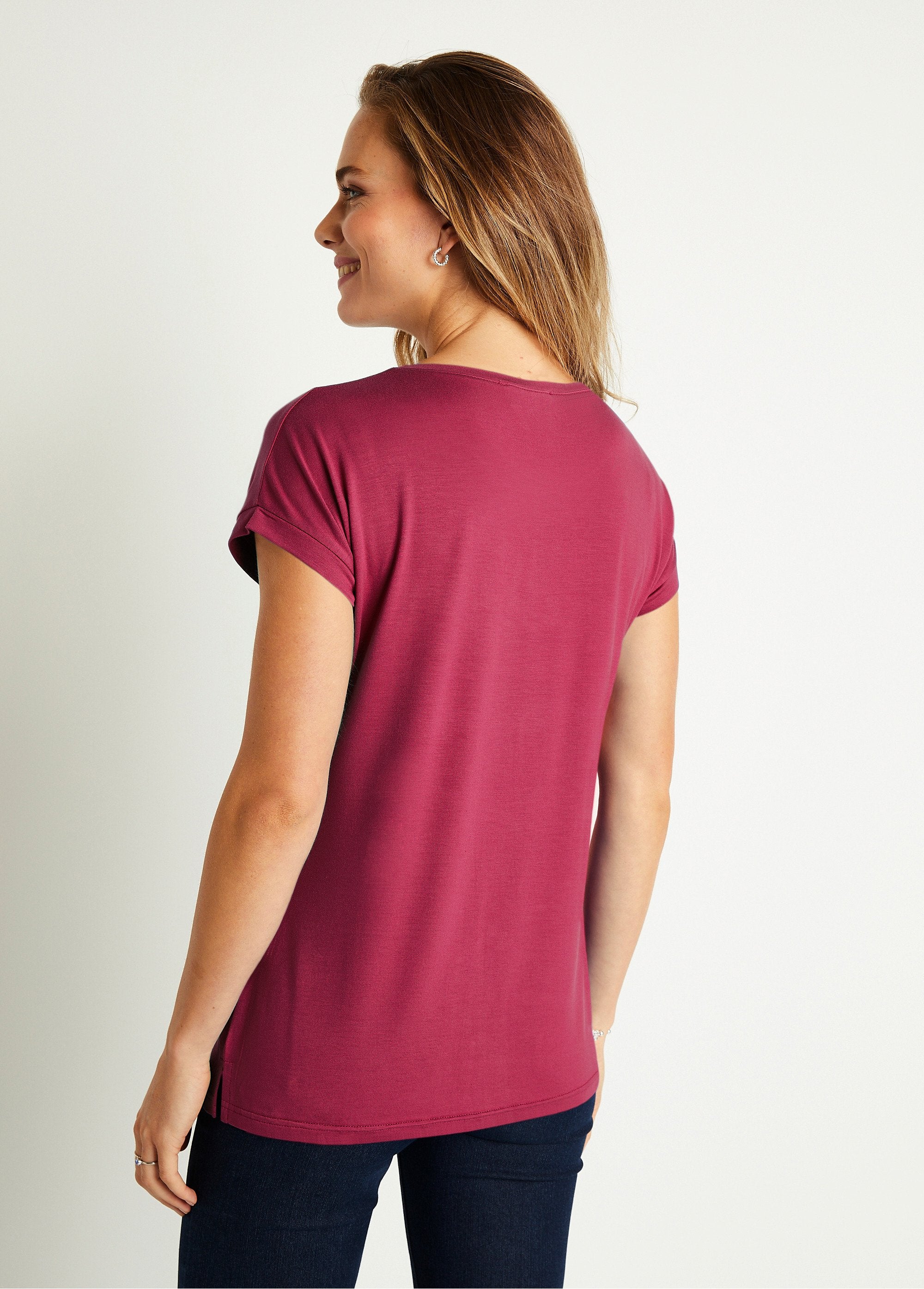 Long_plain_short-sleeved_t-shirt_Fuchsia_DO1_slim