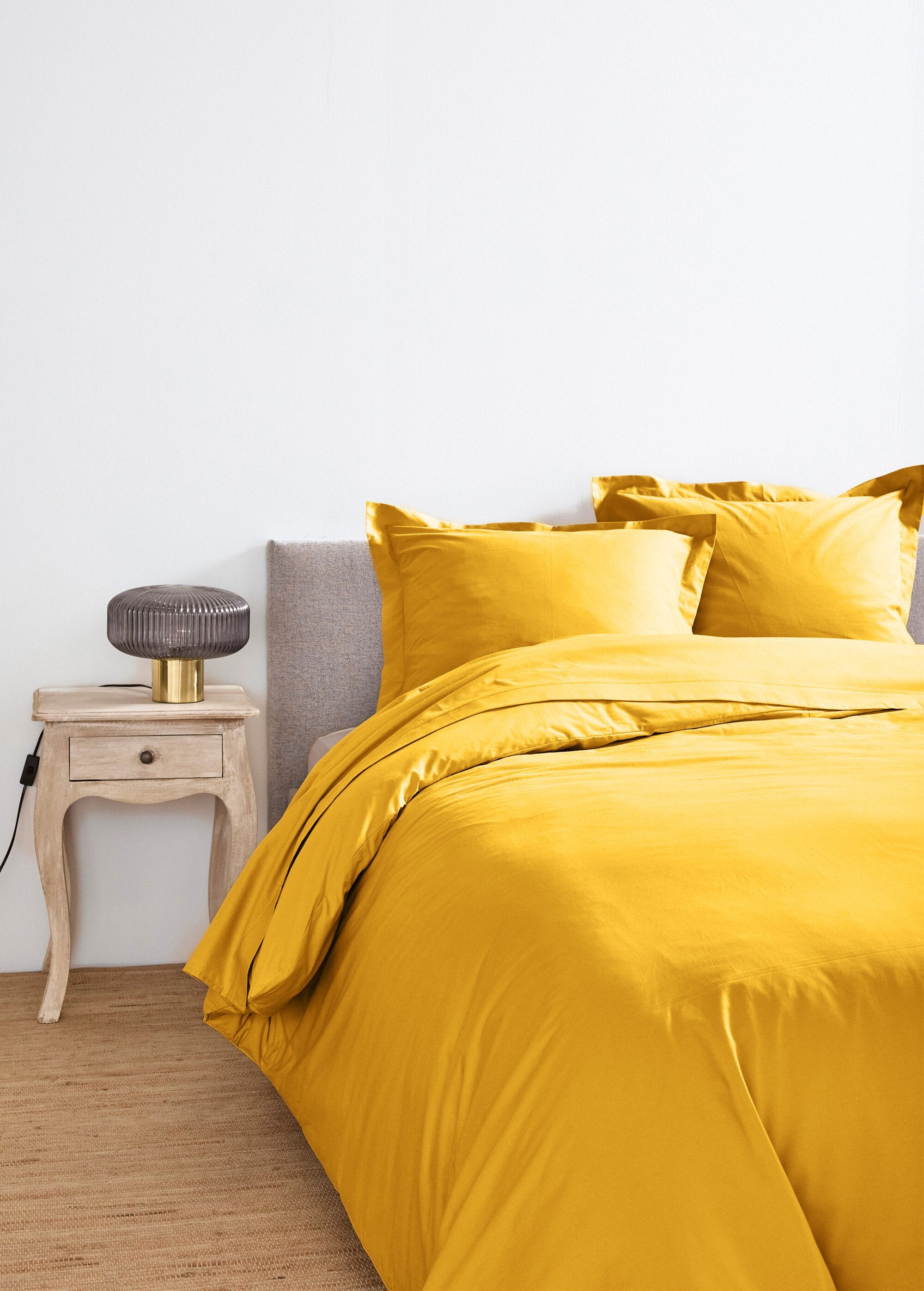 Plain_cotton_pillowcase_Ocher_DE1_slim