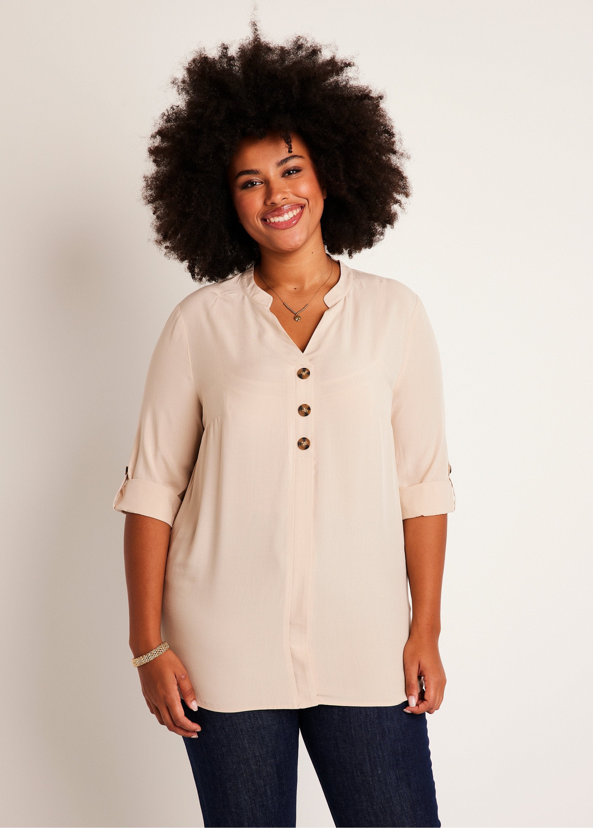 Loose_long_tunic_with_3/4_sleeves_Sand_FA1_curvy