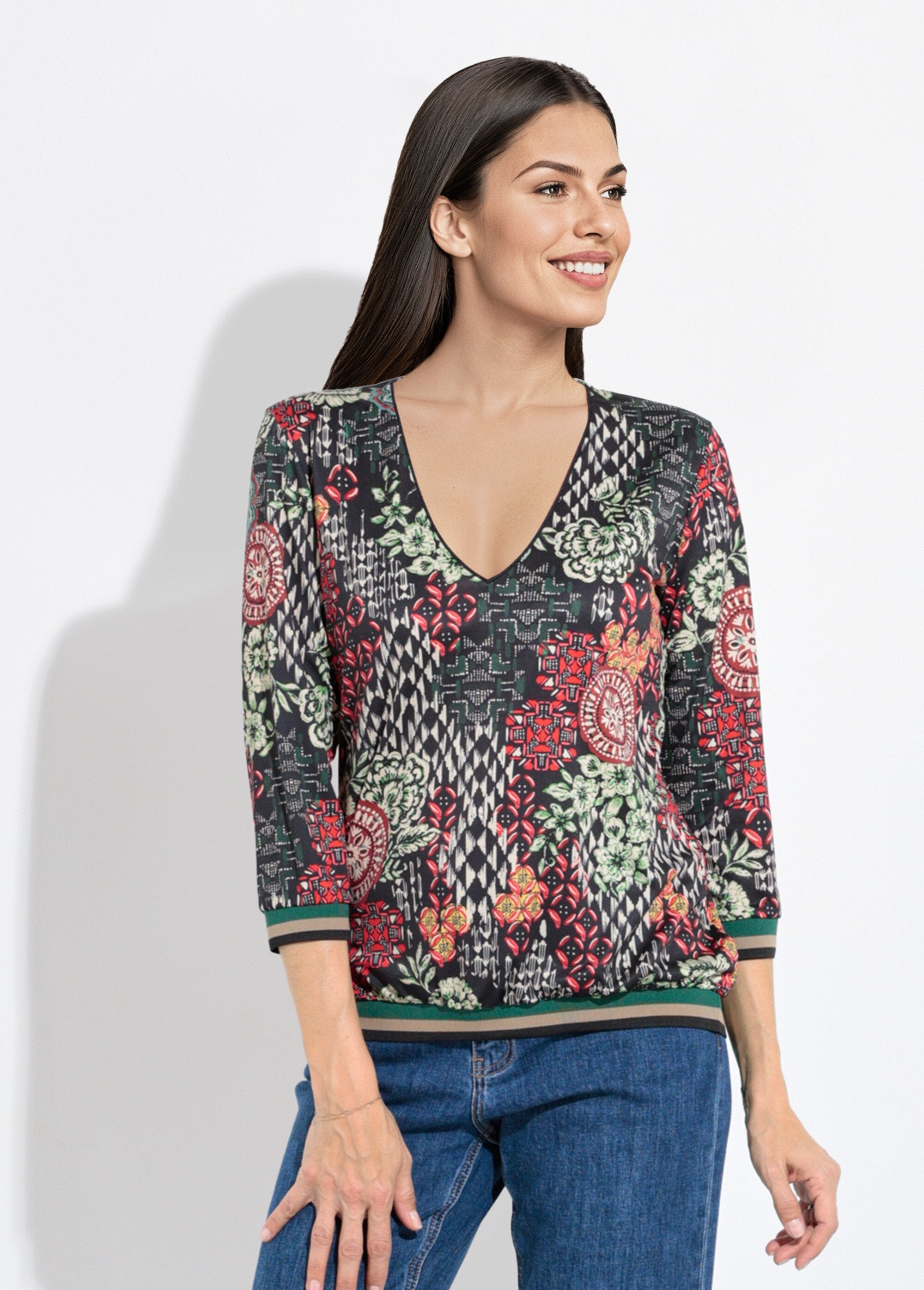 V-neck_tunic_with_patchwork_ribbed_details_Green_and_orange_FA1_slim