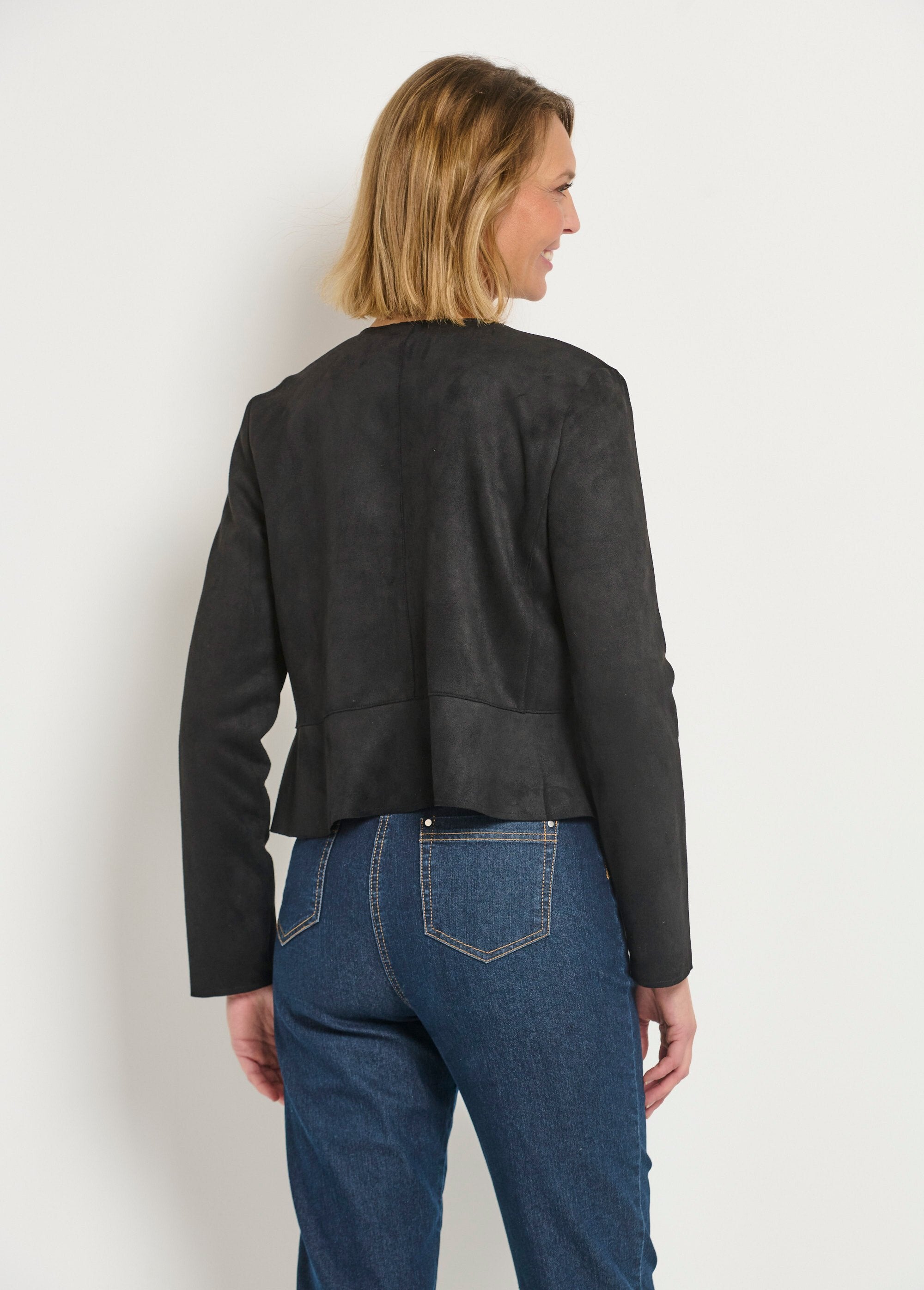 Short_suede_peplum_jacket_Black_DO1_slim