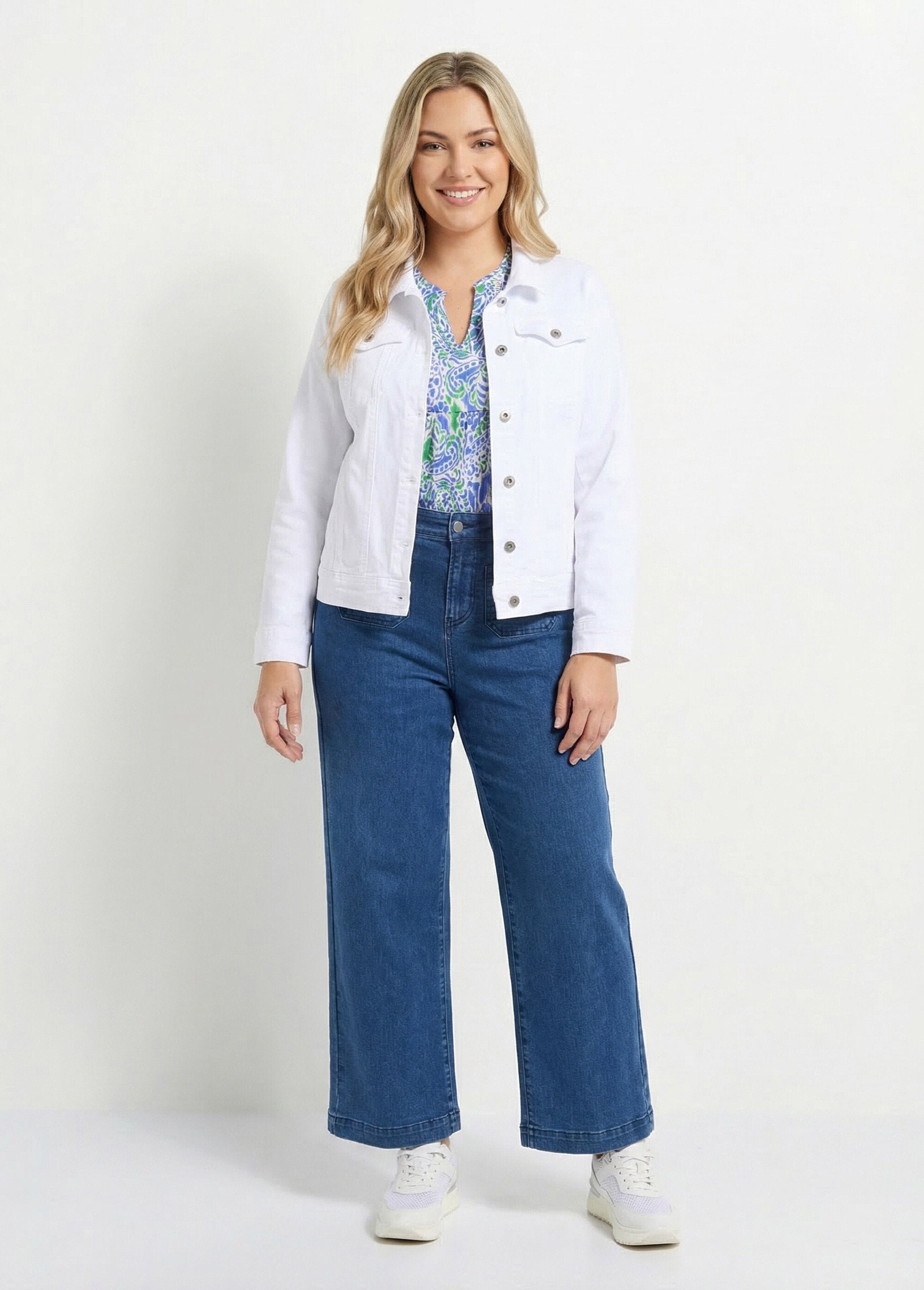 Straight_buttoned_denim_jacket_White_SF1_curvy