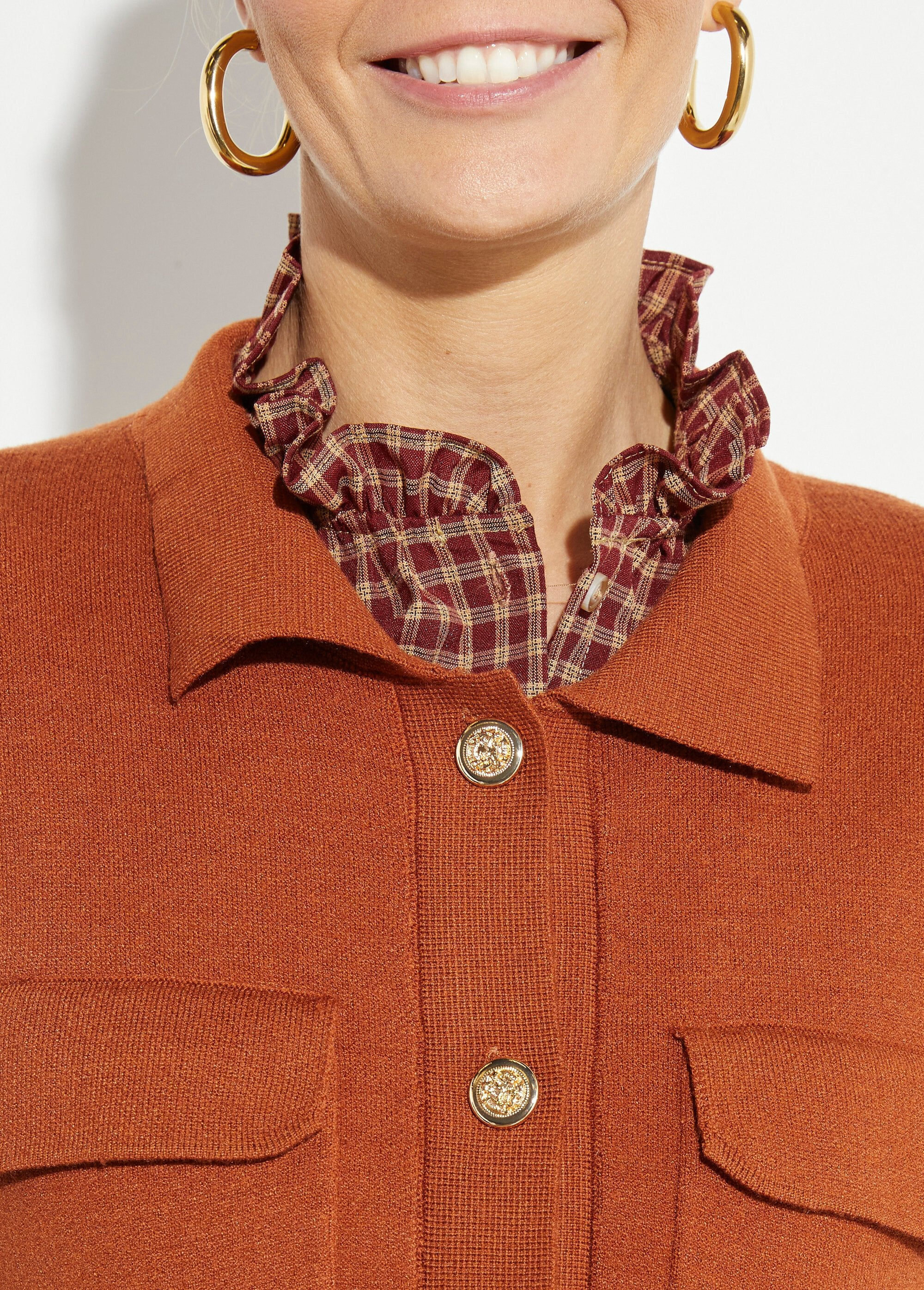 Jacquard_knit_jacket_with_metal_buttons_Brick_DE1_slim